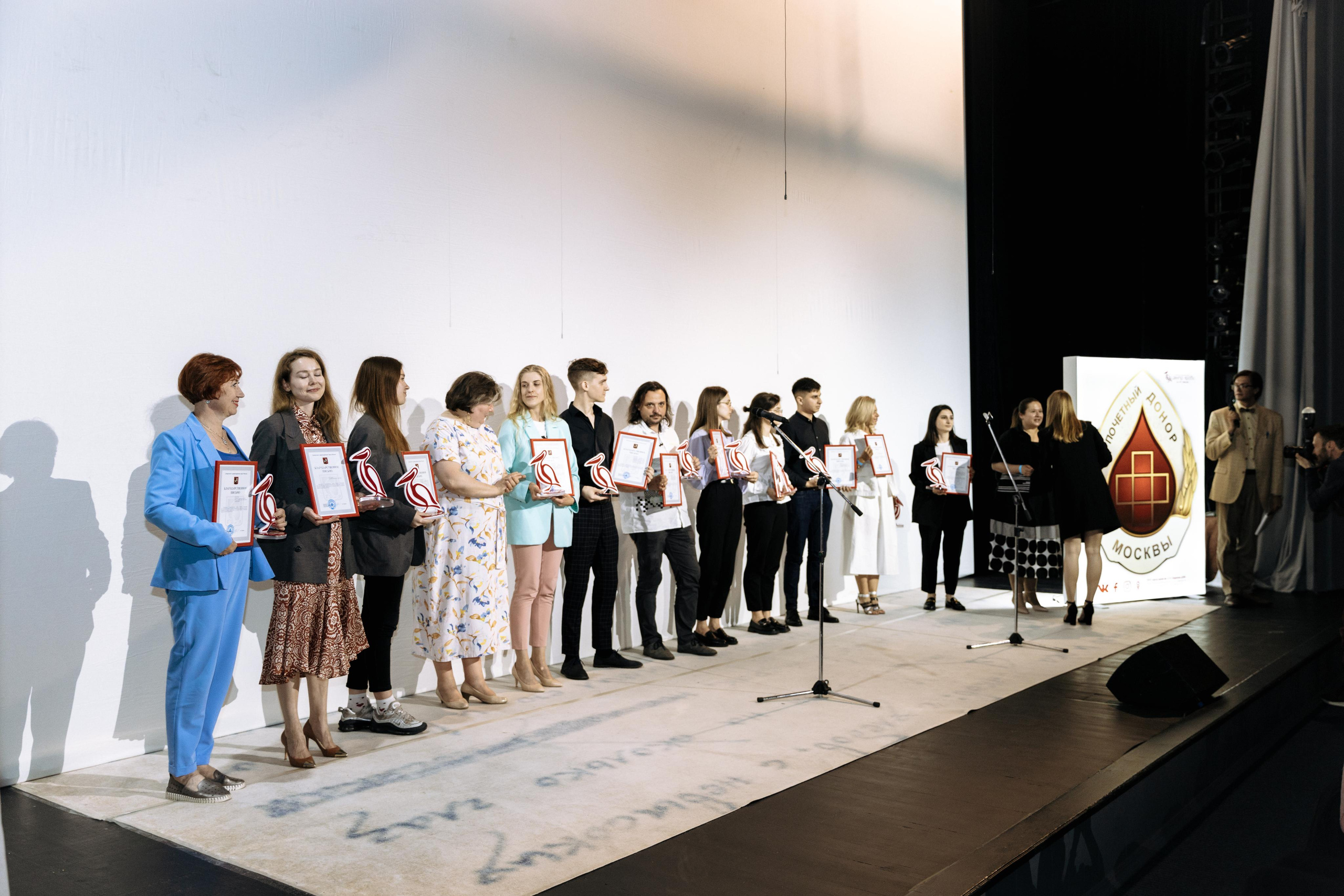 Центр Крови, Театр Модерн. Свадебный фотограф | Москва