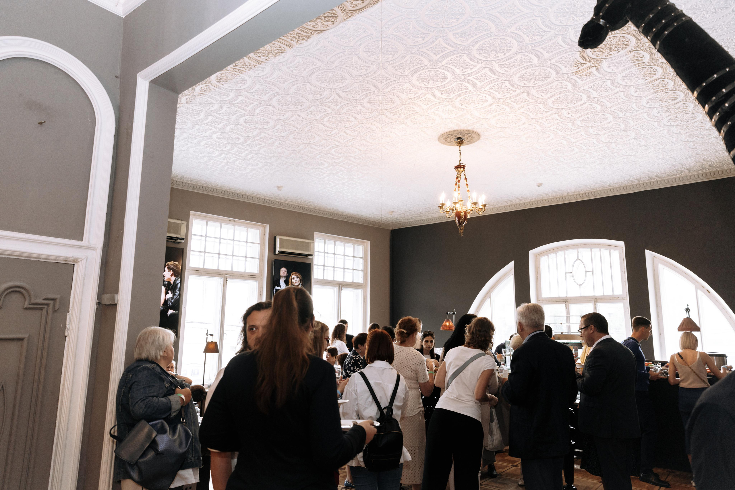 Центр Крови, Театр Модерн. Свадебный фотограф | Москва