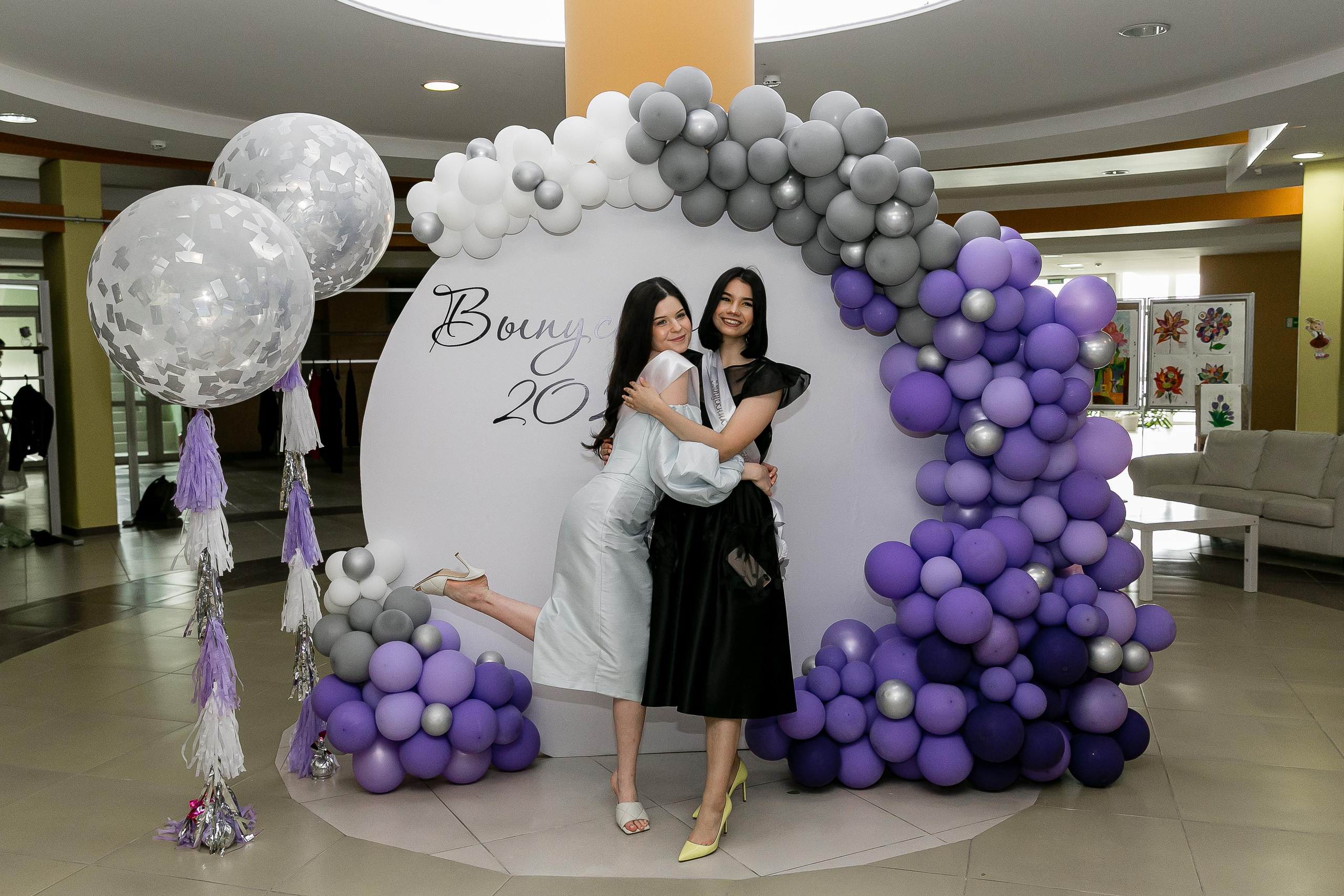 Выпускной, школа «Мир знаний». Свадебный фотограф | Москва