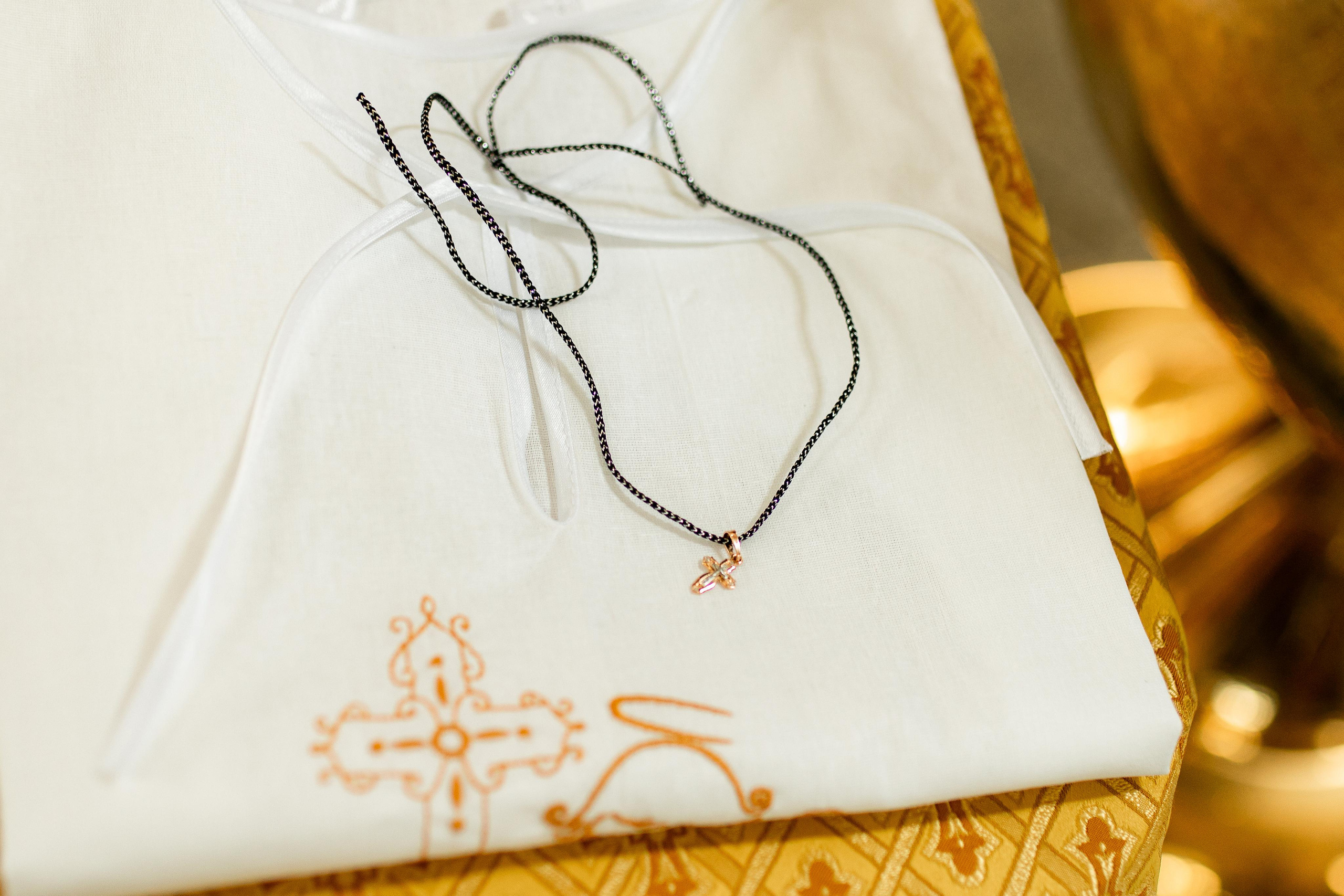 Юлия, церковь Святых Новомучеников. Свадебный фотограф | Москва