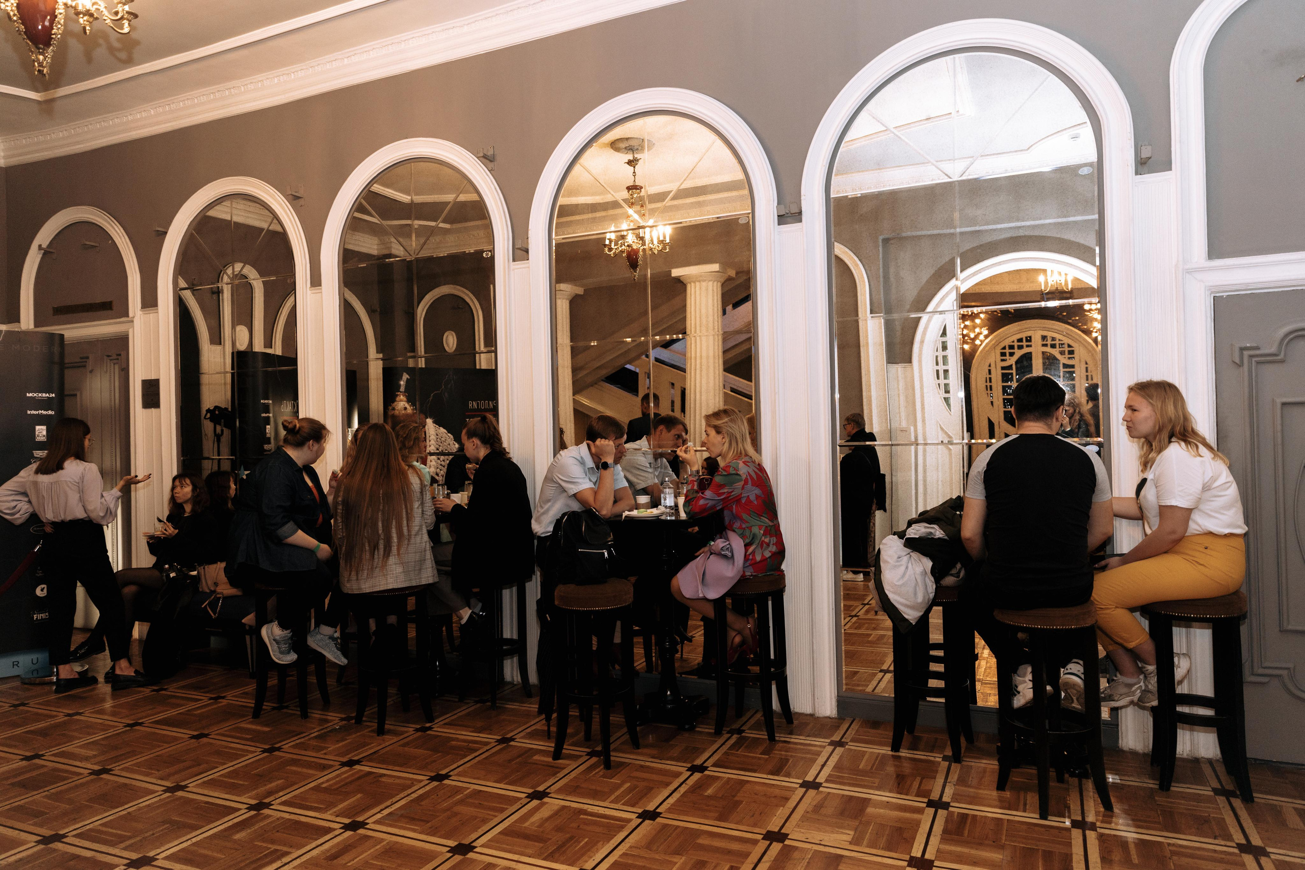 Центр Крови, Театр Модерн. Свадебный фотограф | Москва