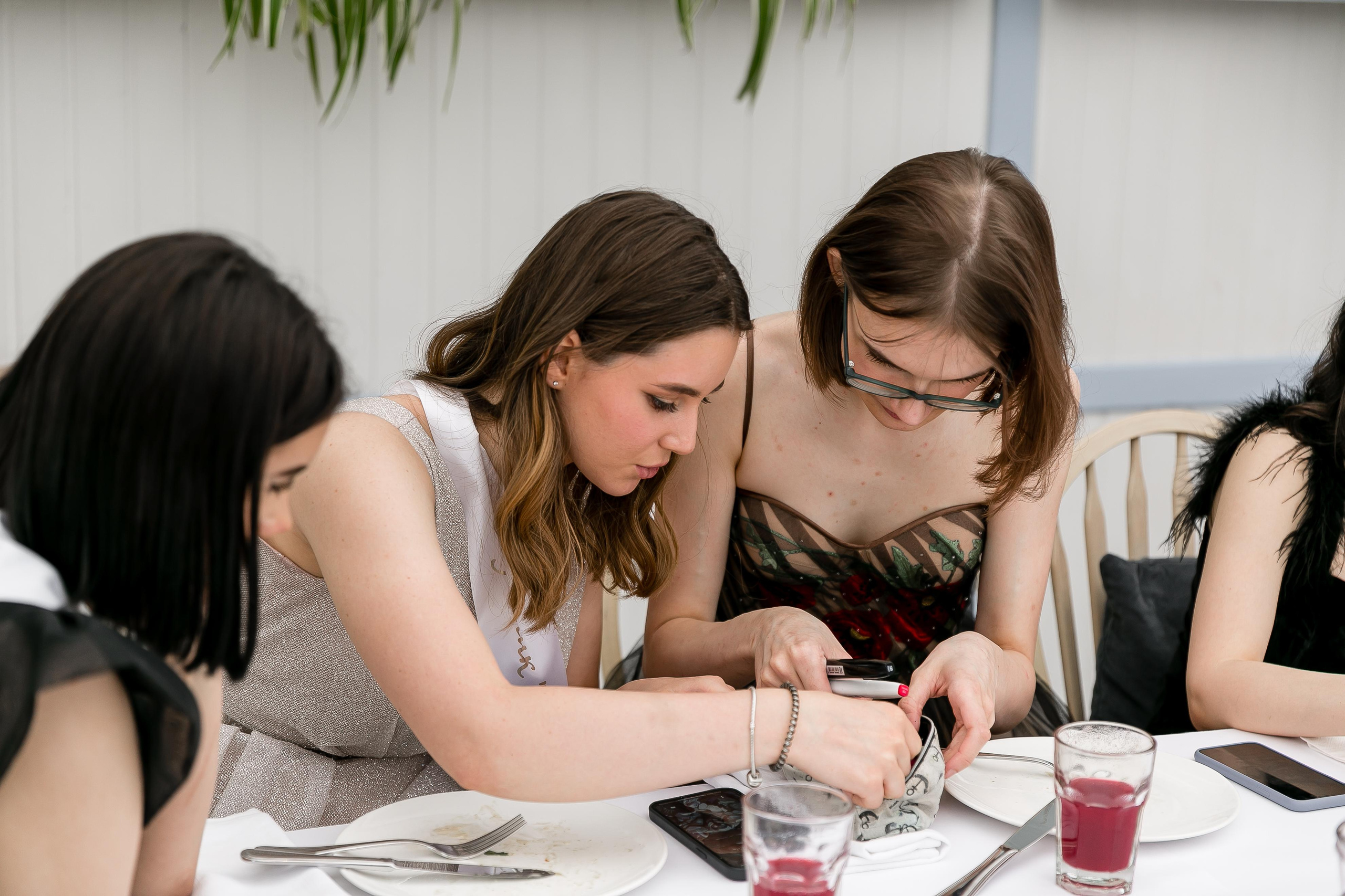 Выпускной, школа «Мир знаний». Свадебный фотограф | Москва