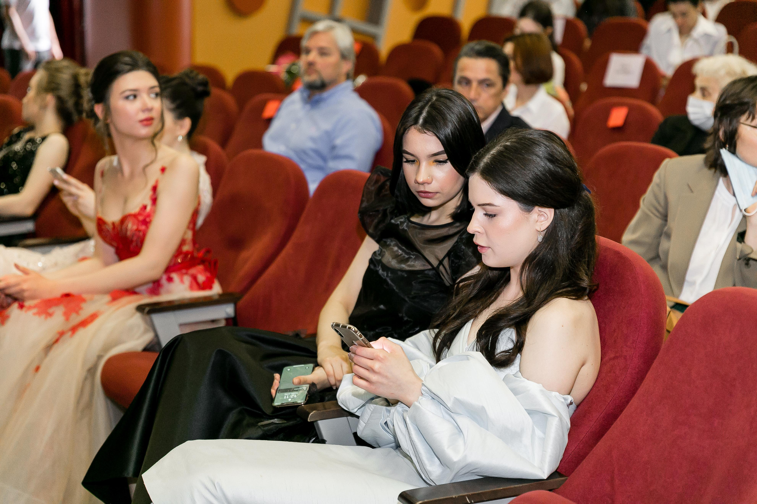 Выпускной, школа «Мир знаний». Свадебный фотограф | Москва