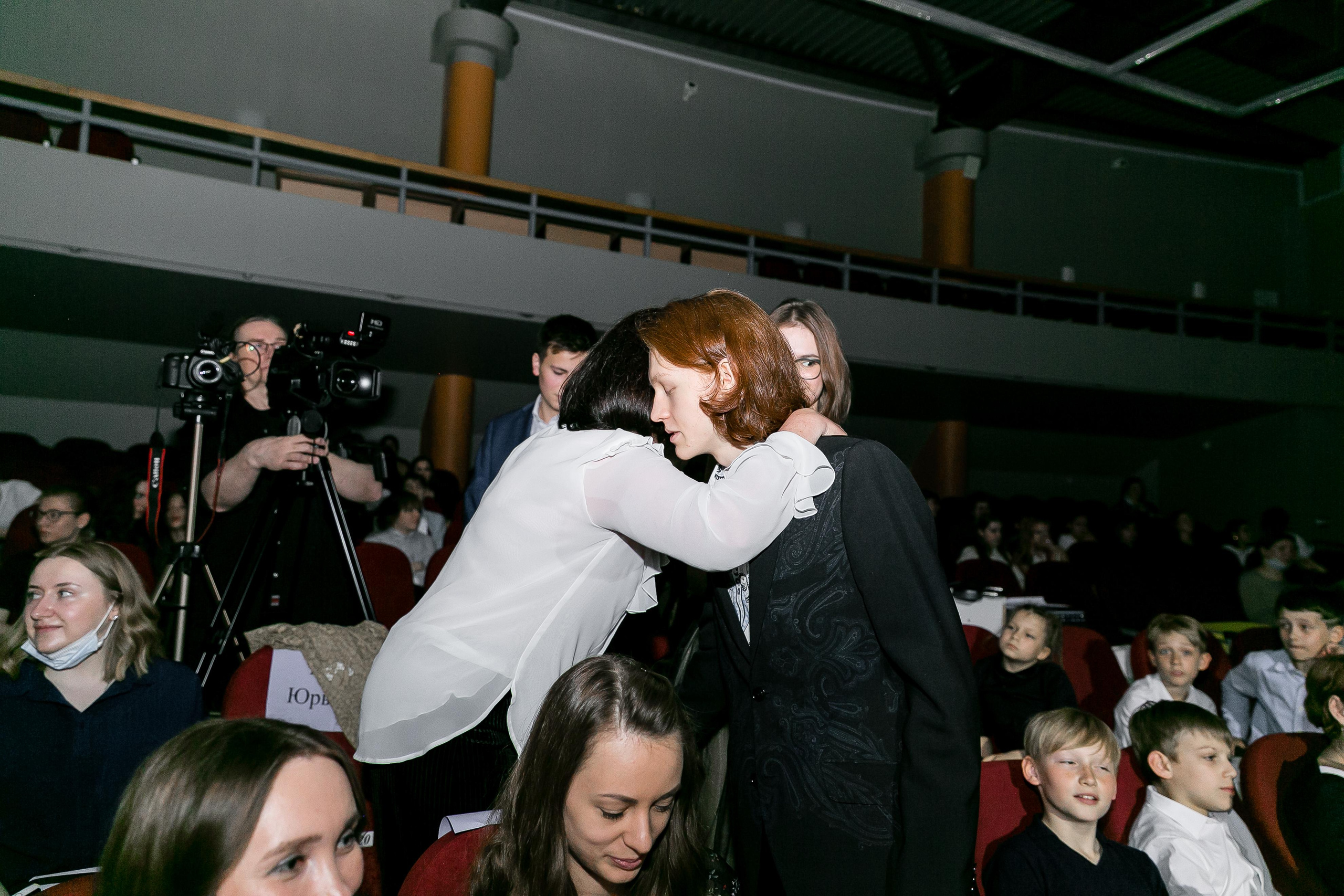 Выпускной, школа «Мир знаний». Свадебный фотограф | Москва