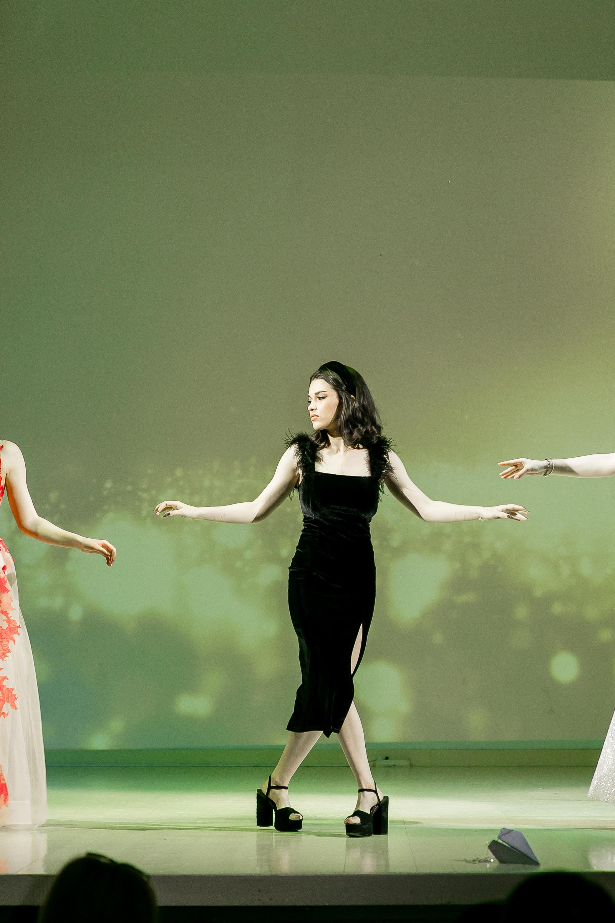 Выпускной, школа «Мир знаний». Свадебный фотограф | Москва