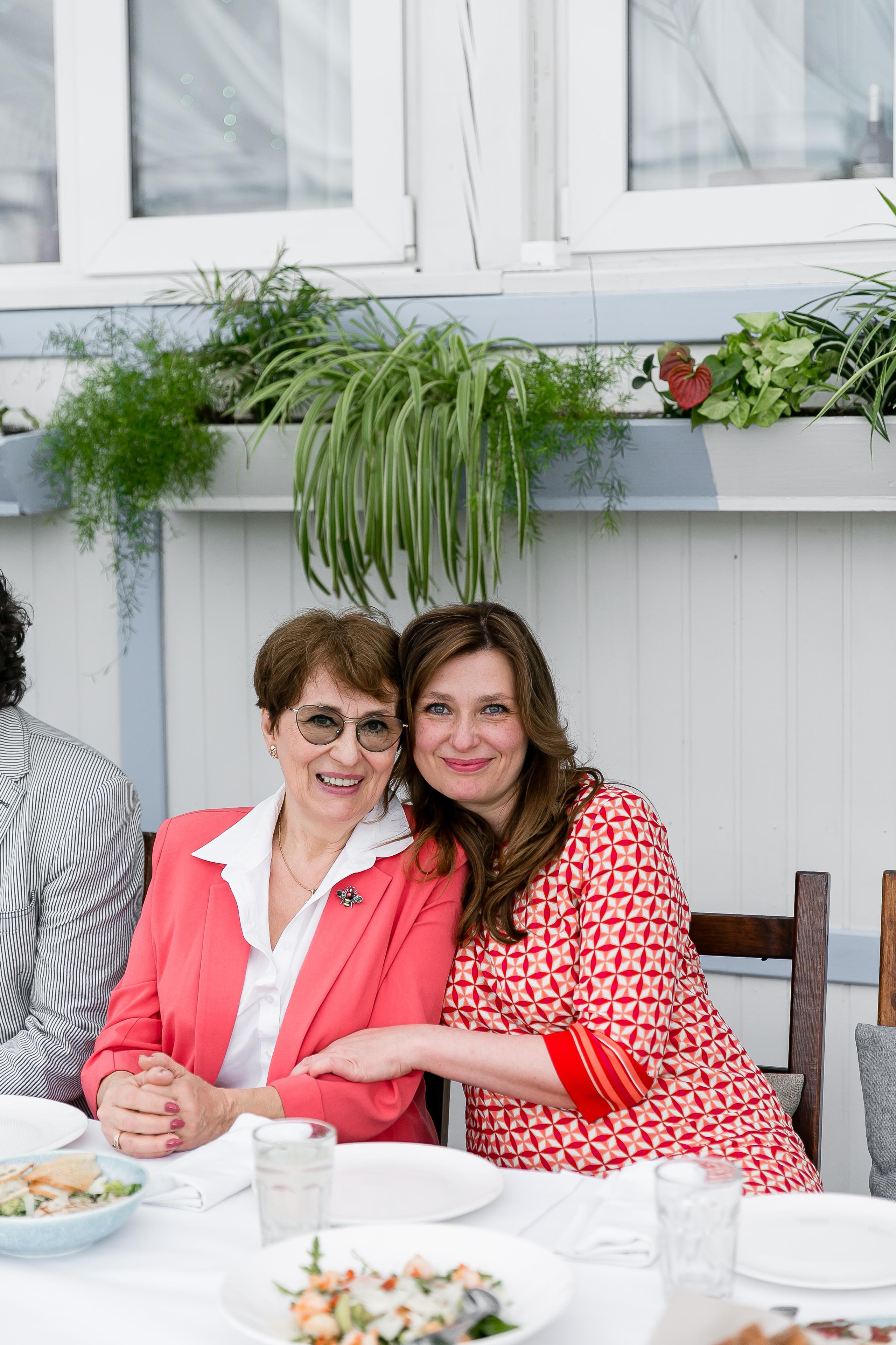 Выпускной, школа «Мир знаний». Свадебный фотограф | Москва