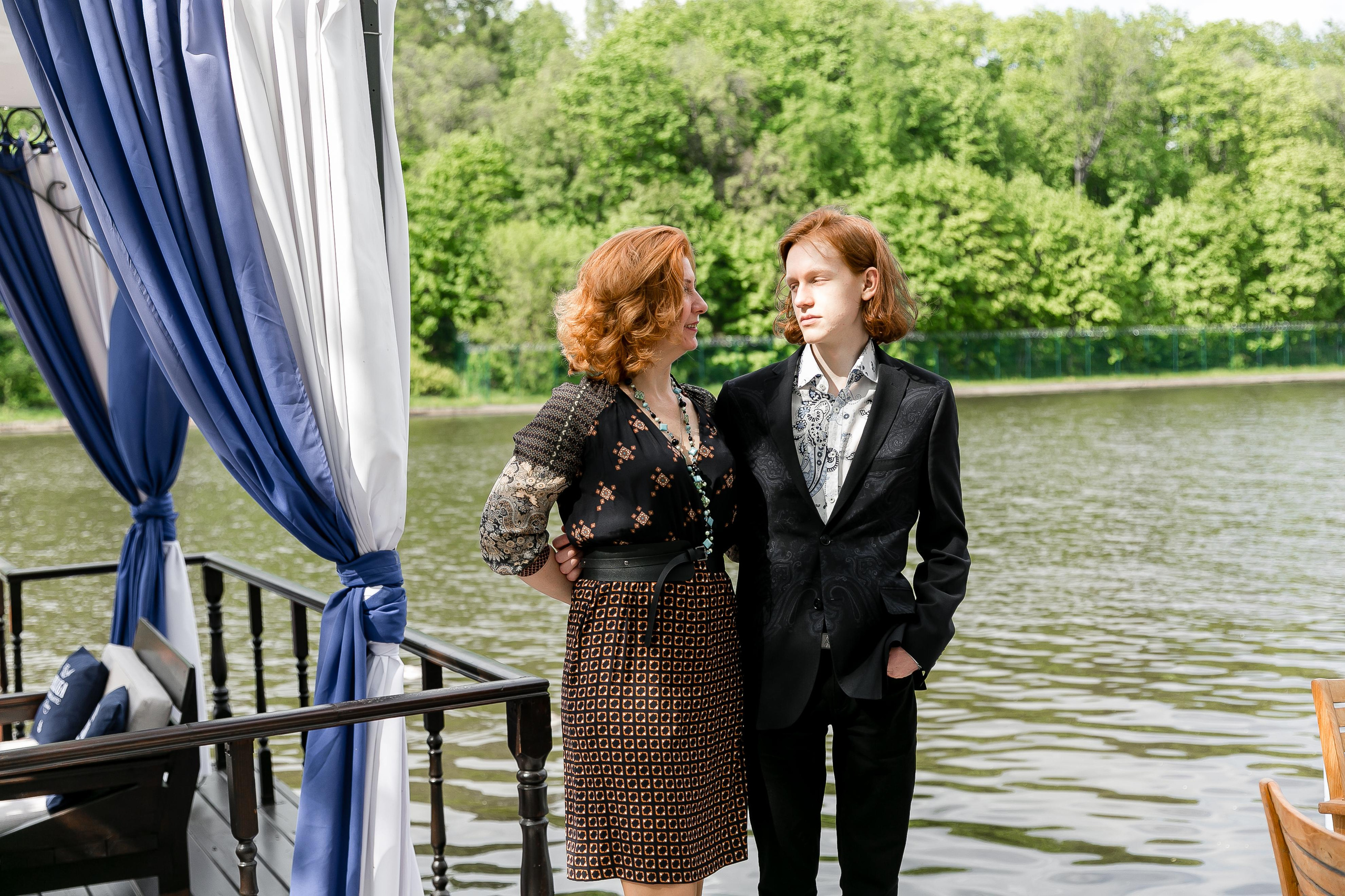 Выпускной, школа «Мир знаний». Свадебный фотограф | Москва