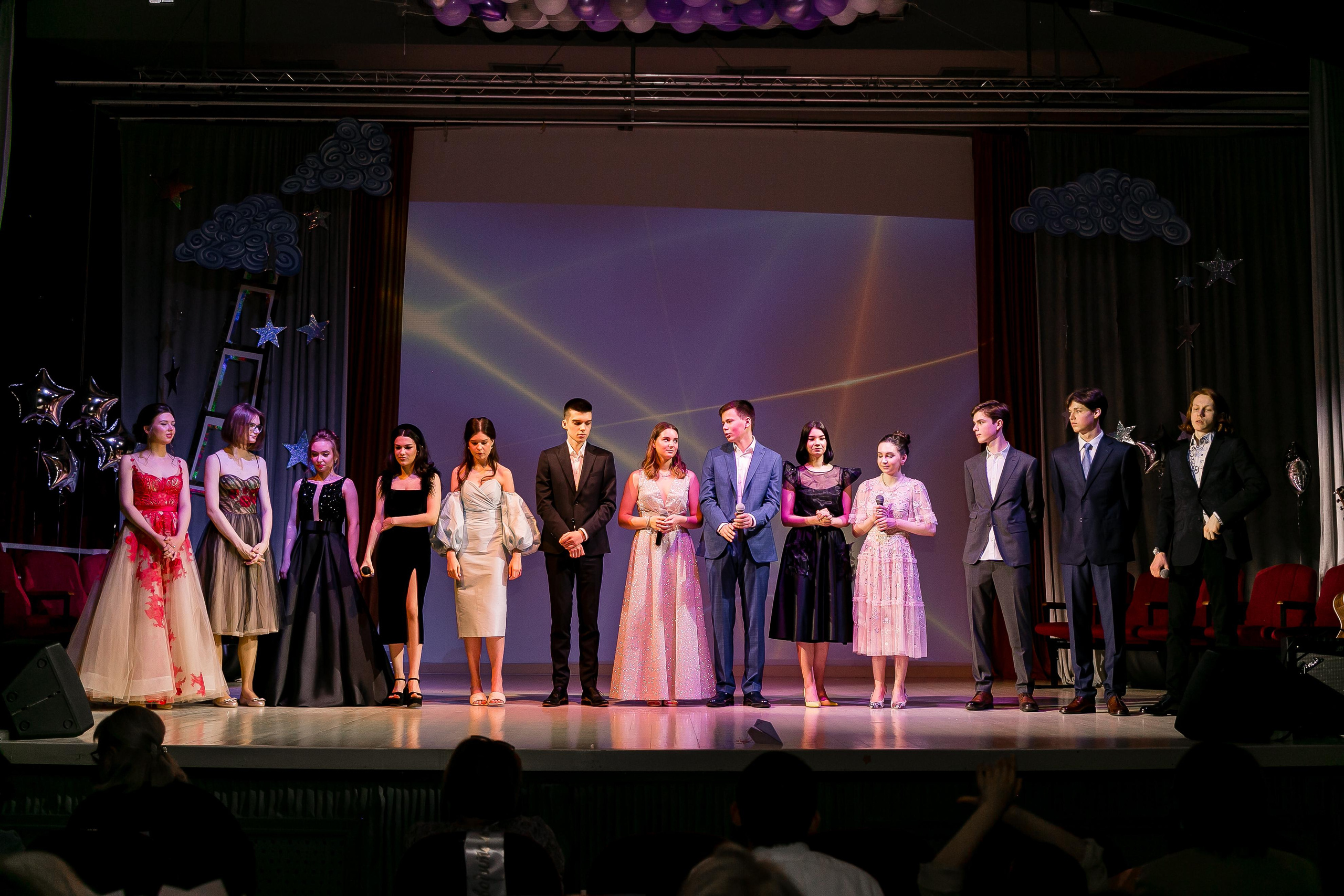 Выпускной, школа «Мир знаний». Свадебный фотограф | Москва