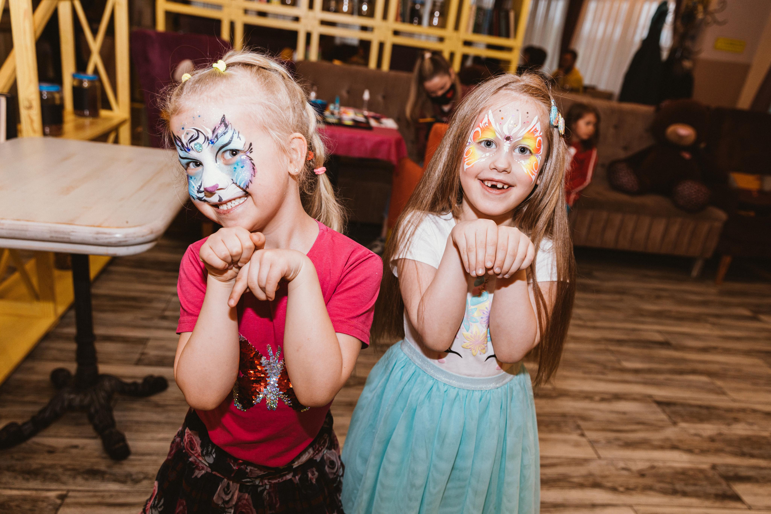 Лиза, 5 лет, кафе Андерсон. Свадебный фотограф | Москва