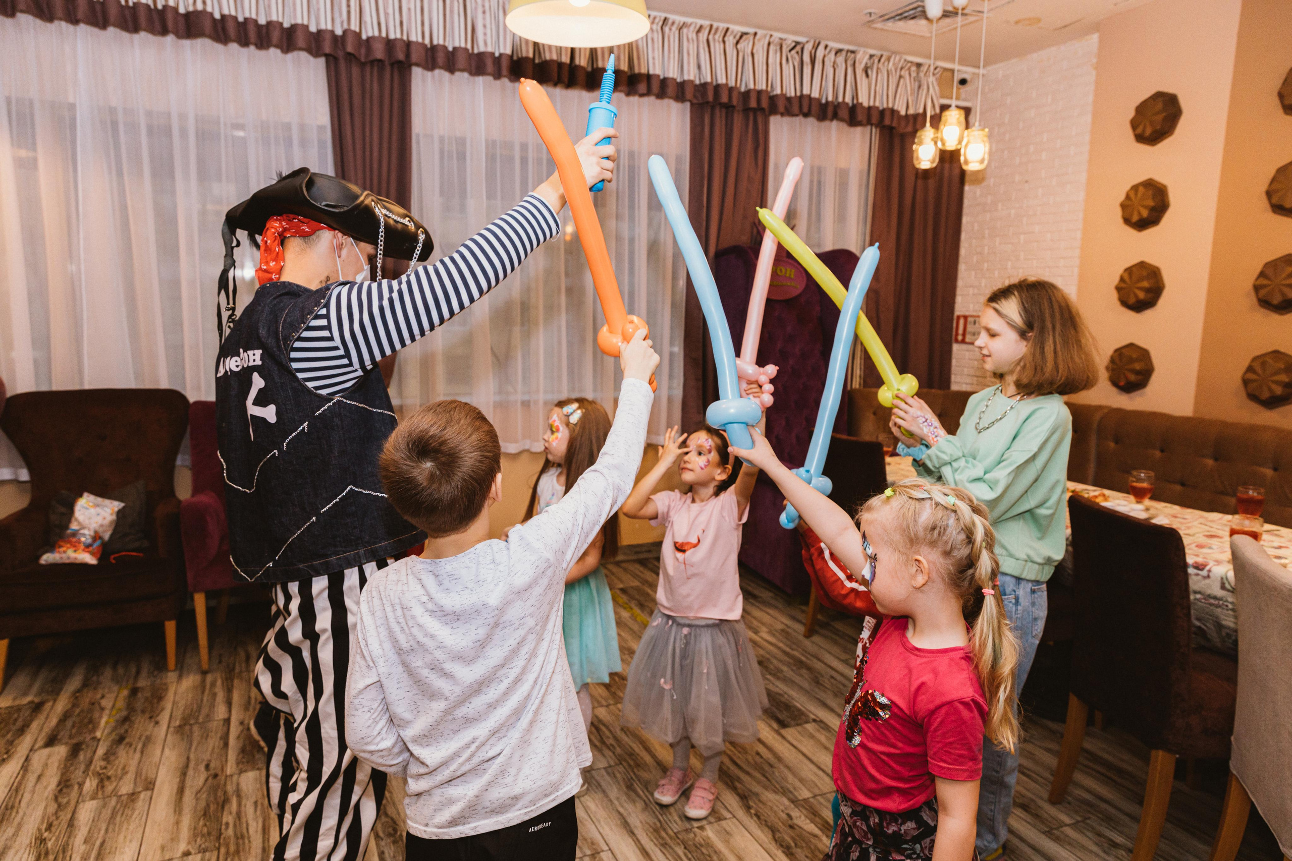 Лиза, 5 лет, кафе Андерсон. Свадебный фотограф | Москва