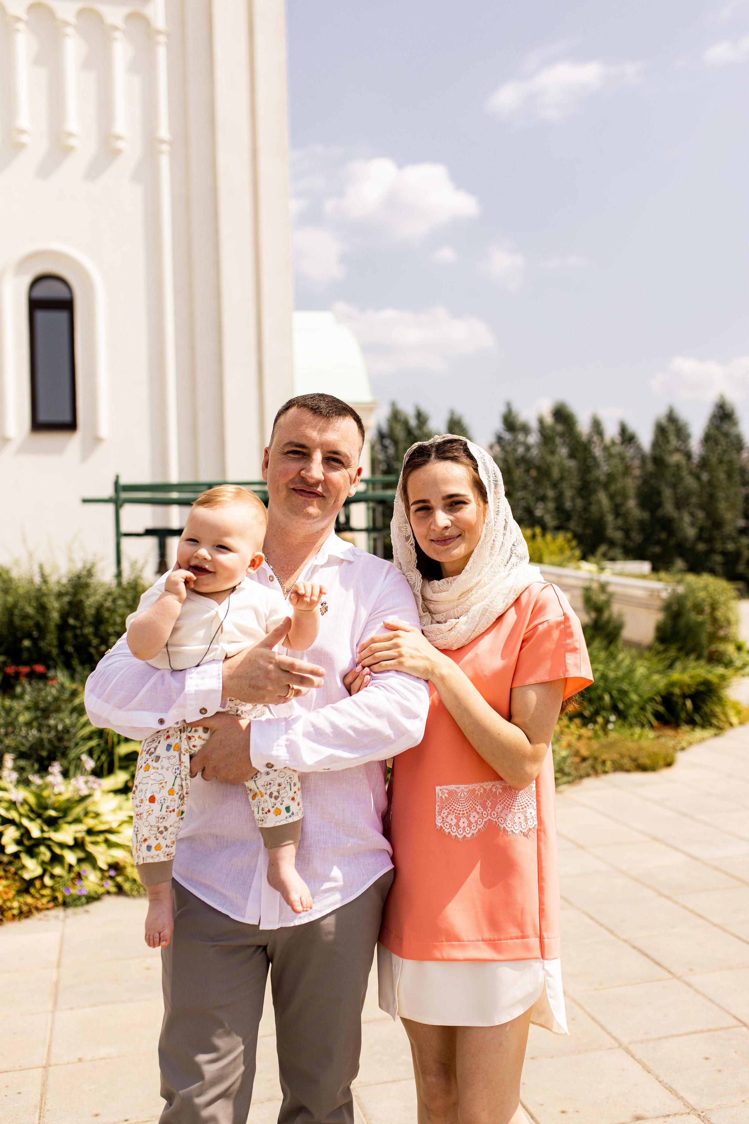 Юлия, церковь Святых Новомучеников. Свадебный фотограф | Москва