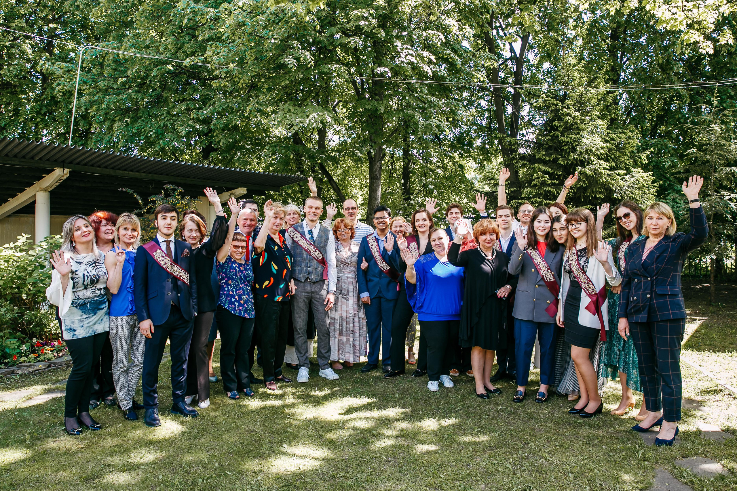 Последний звонок, школа «Промо М». Свадебный фотограф | Москва