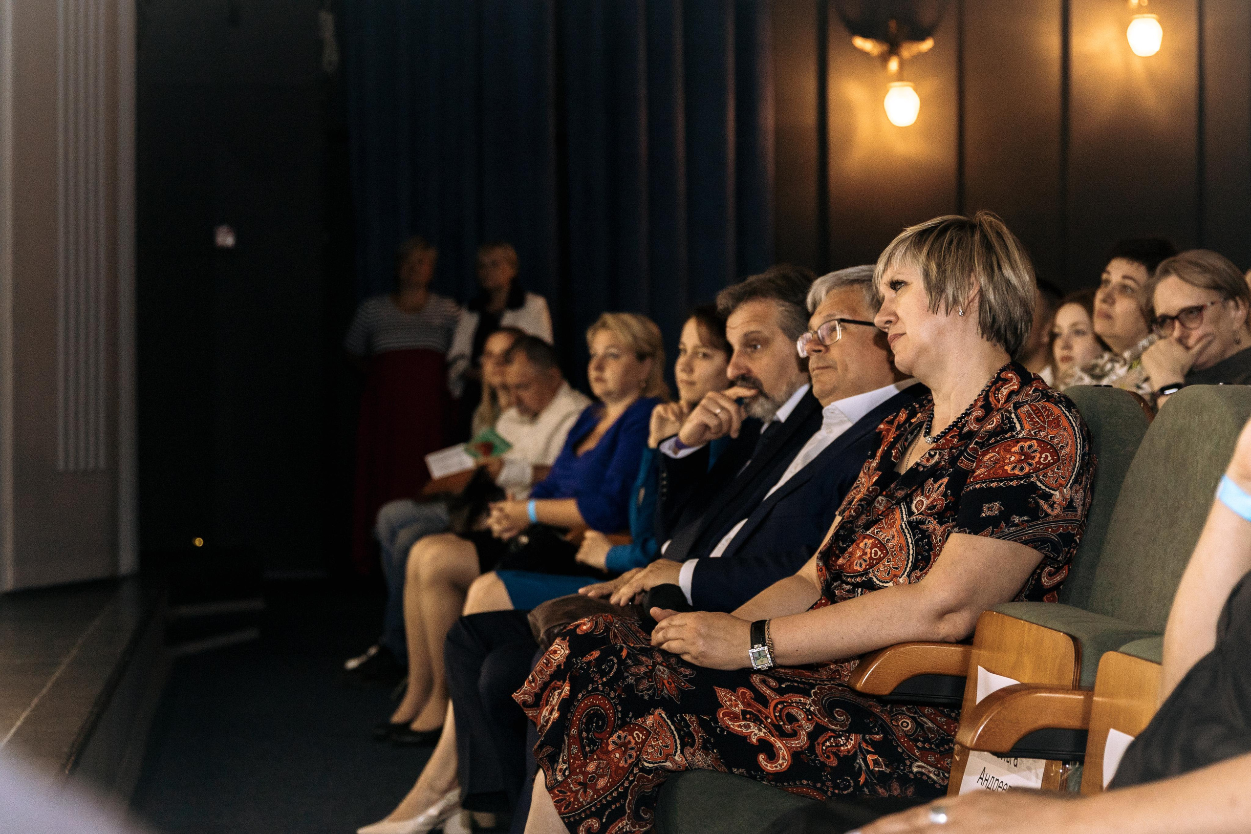 Центр Крови, Театр Модерн. Свадебный фотограф | Москва