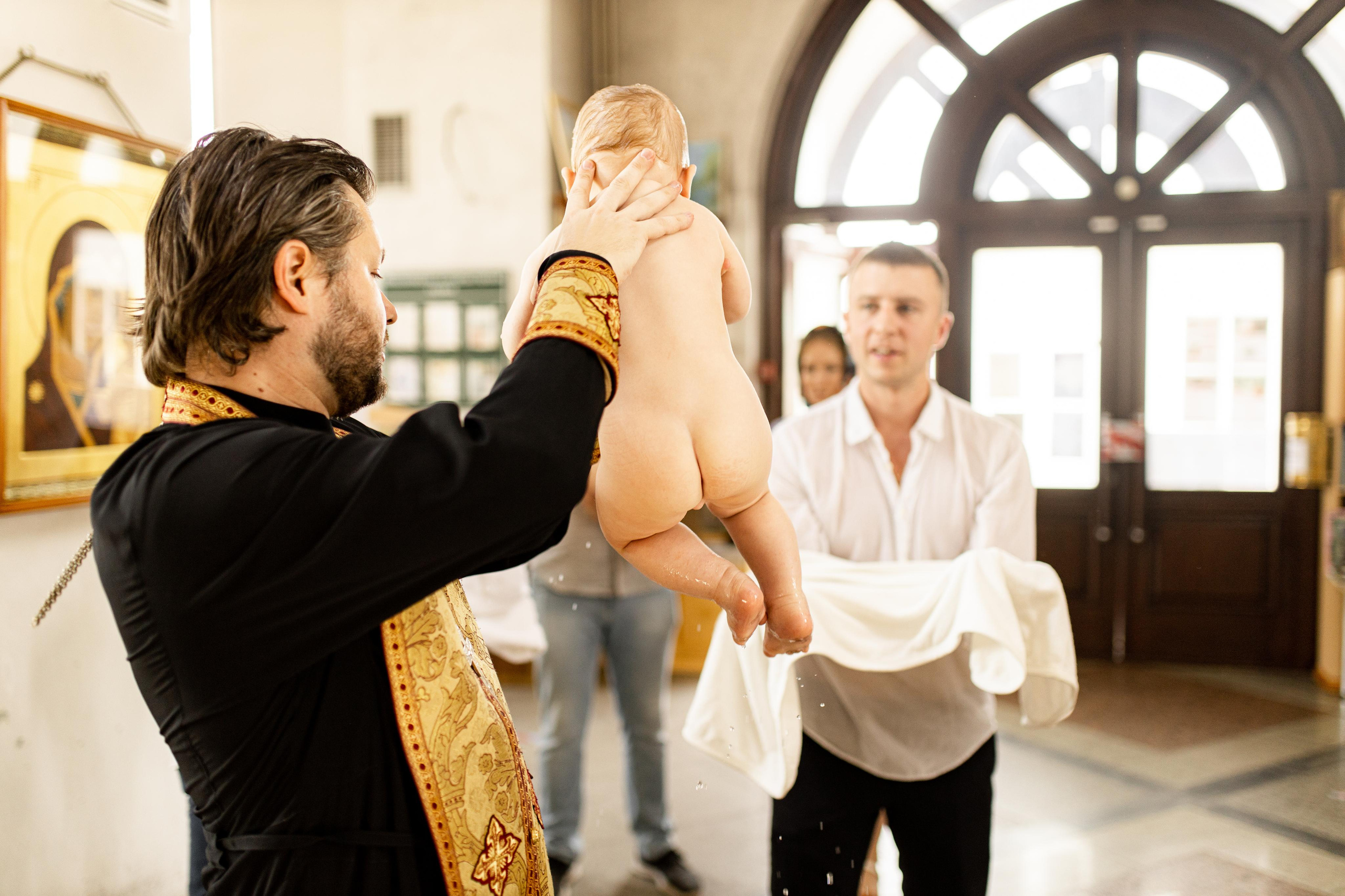 Юлия, церковь Святых Новомучеников. Свадебный фотограф | Москва