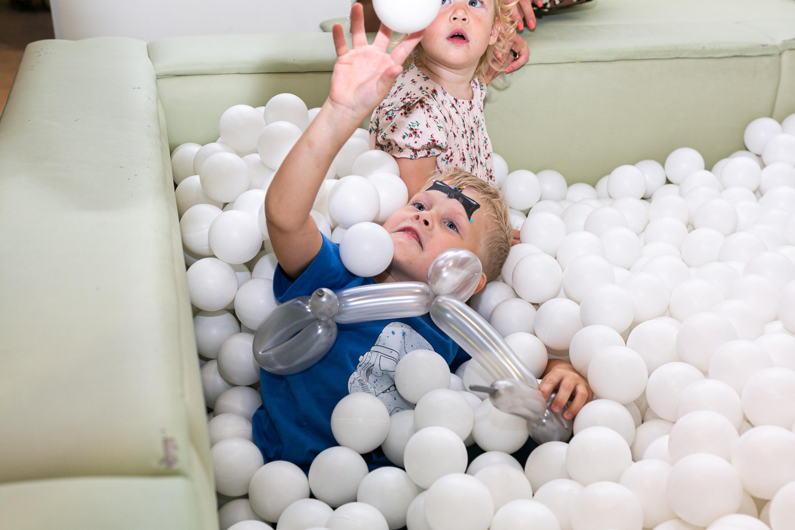 Лиза, 2 года, Little Kids Play Cafe. Свадебный фотограф | Москва