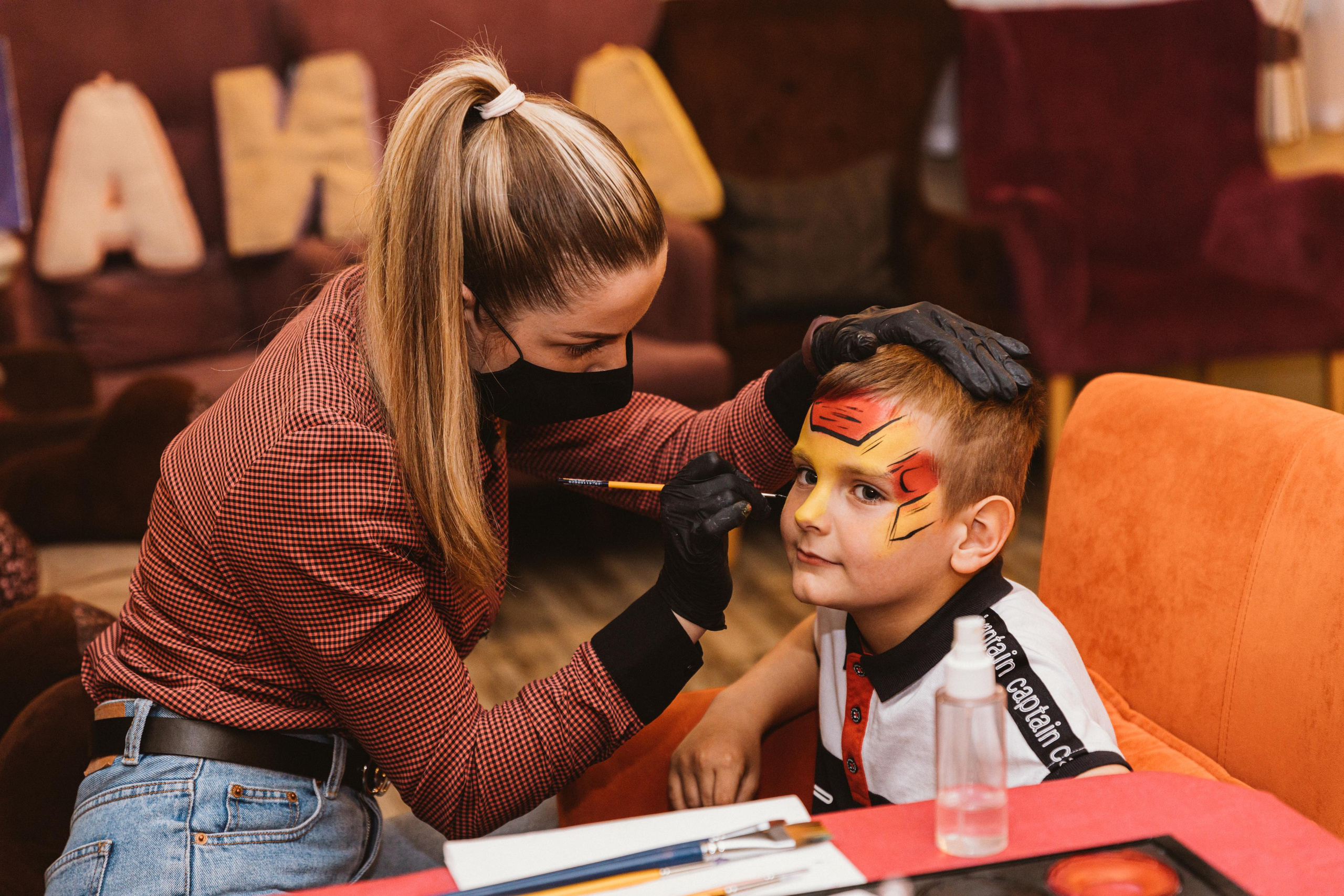 Лиза, 5 лет, кафе Андерсон. Свадебный фотограф | Москва