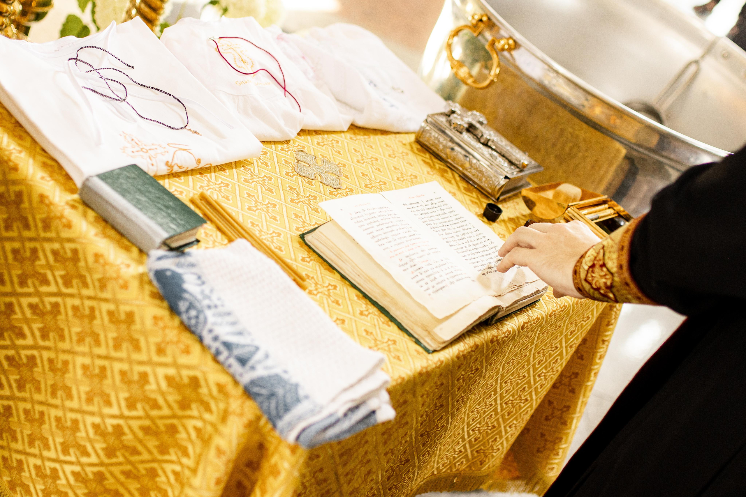 Юлия, церковь Святых Новомучеников. Свадебный фотограф | Москва