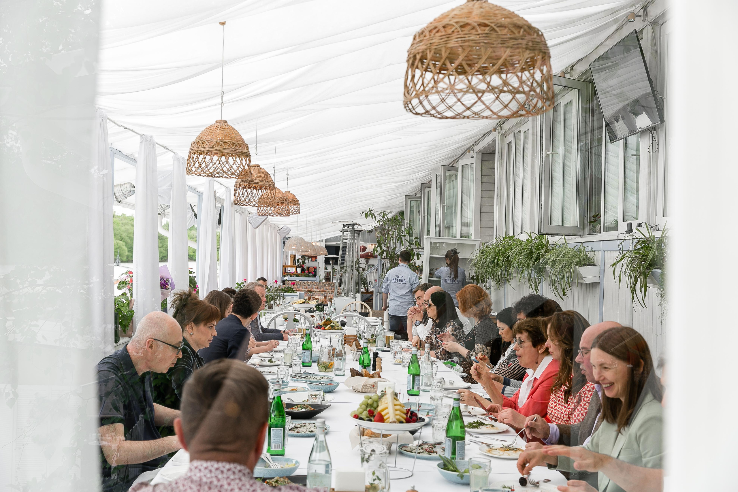 Выпускной, школа «Мир знаний». Свадебный фотограф | Москва