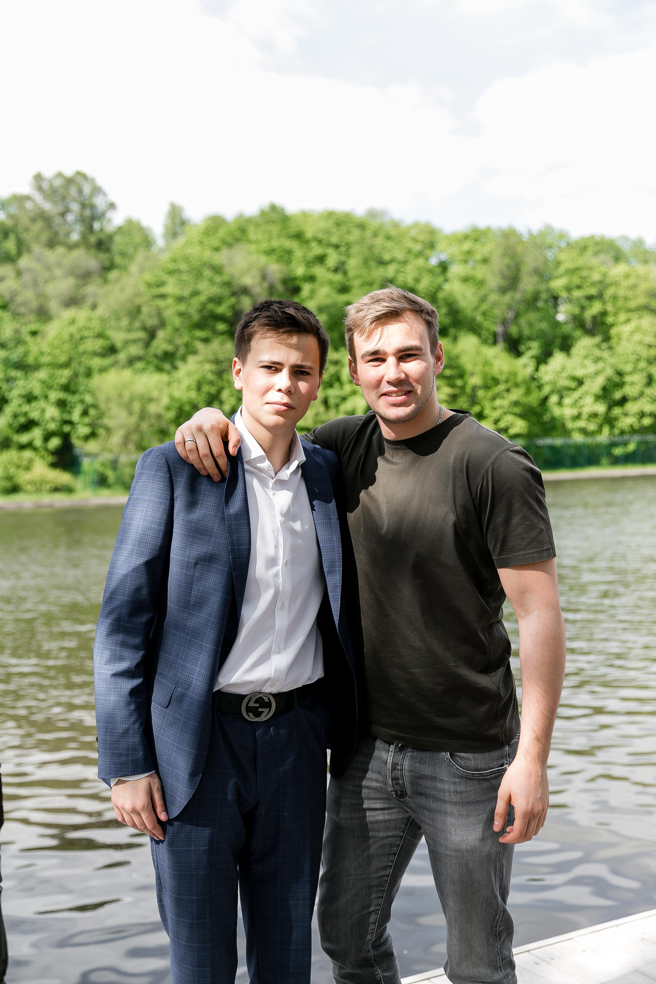 Выпускной, школа «Мир знаний». Свадебный фотограф | Москва