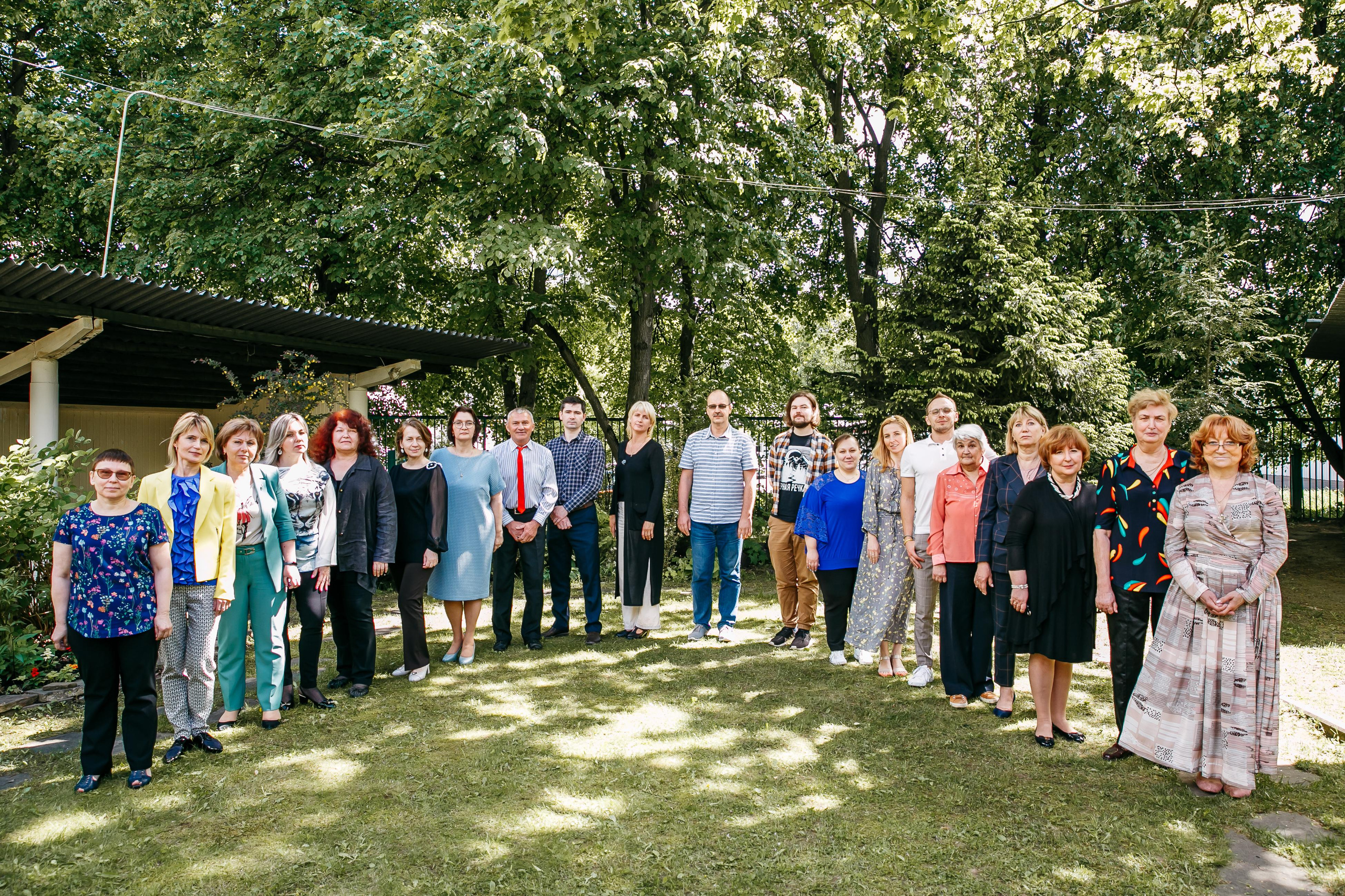 Последний звонок, школа «Промо М». Свадебный фотограф | Москва