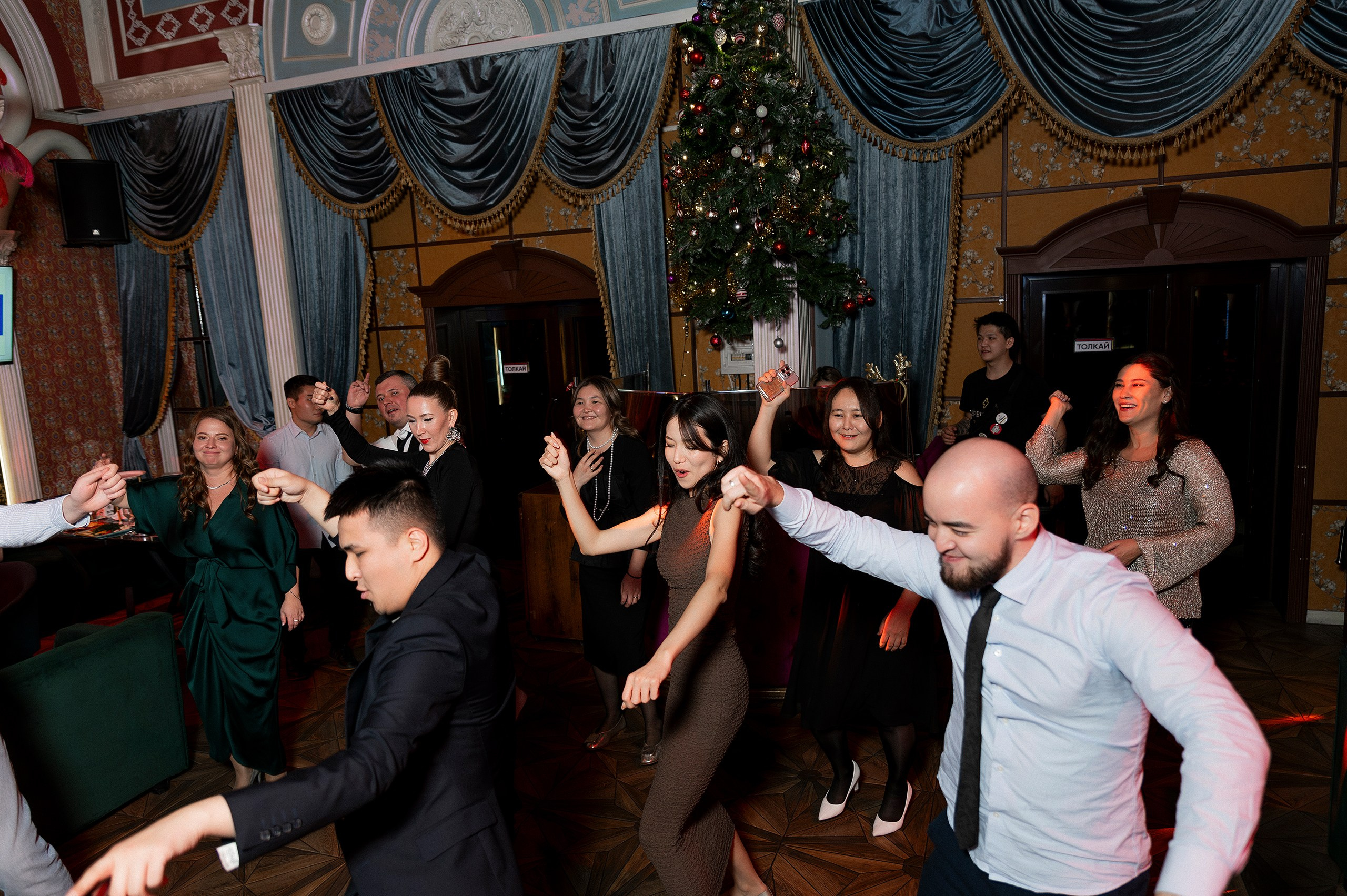 Beko Central Asia — Happy New Year. Фотограф в Алматы — Алексей Коньков | Репортаж, свадьбы, портреты