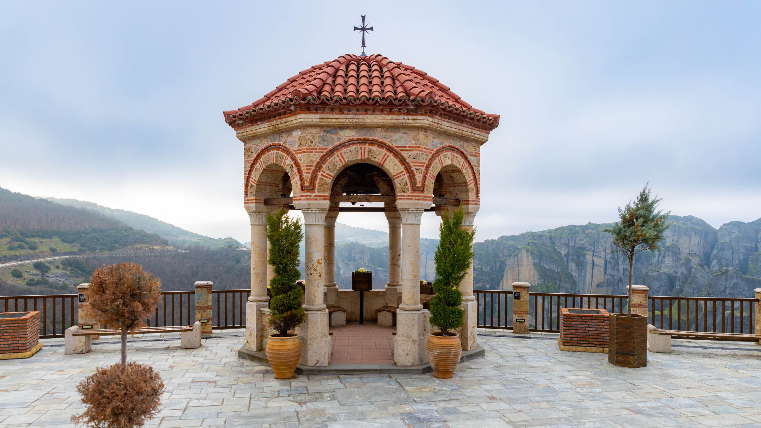 2025 0 2. Греция, Метеоры — Турция, Стамбул. Фотографии