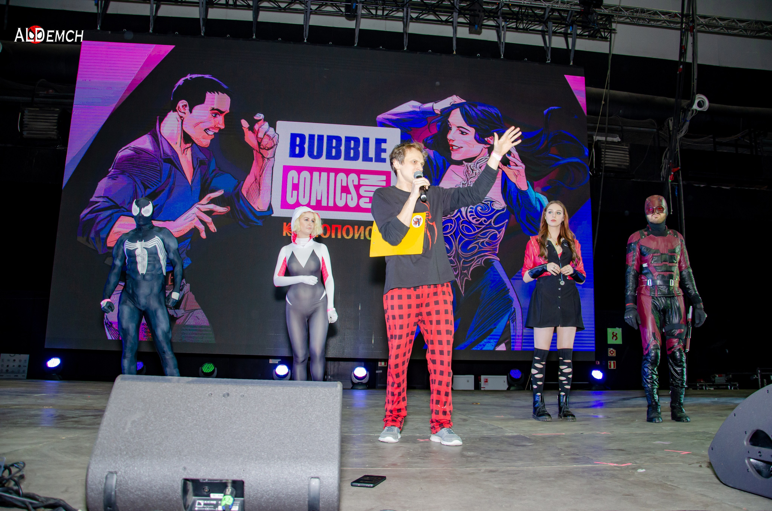 Bubble Comics Con фестиваль в Москве фотографии