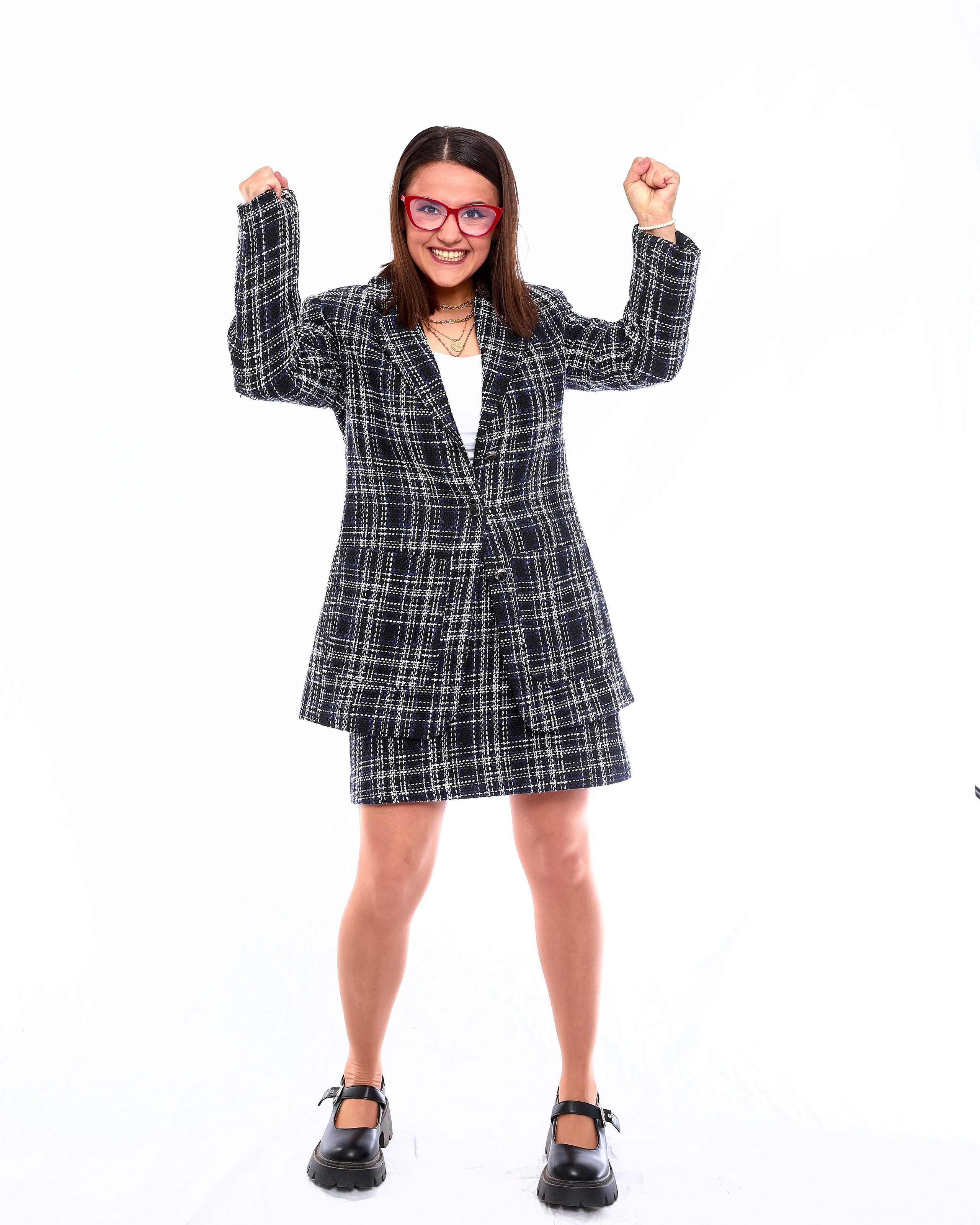 VAVADA. Святослав Лебедев | Рекламный фотограф — Коммерческая съемка, Арт-дирекшн, AI-интеграция