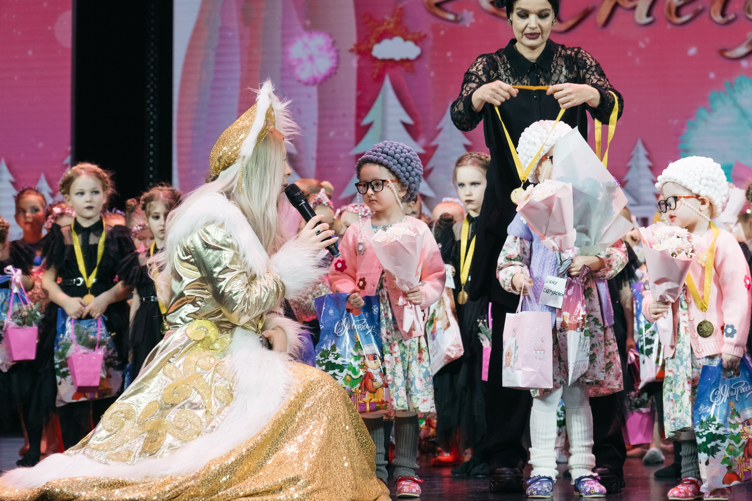 СурГУ 23.12.23. Репортажный и свадебный фотограф в Сургуте