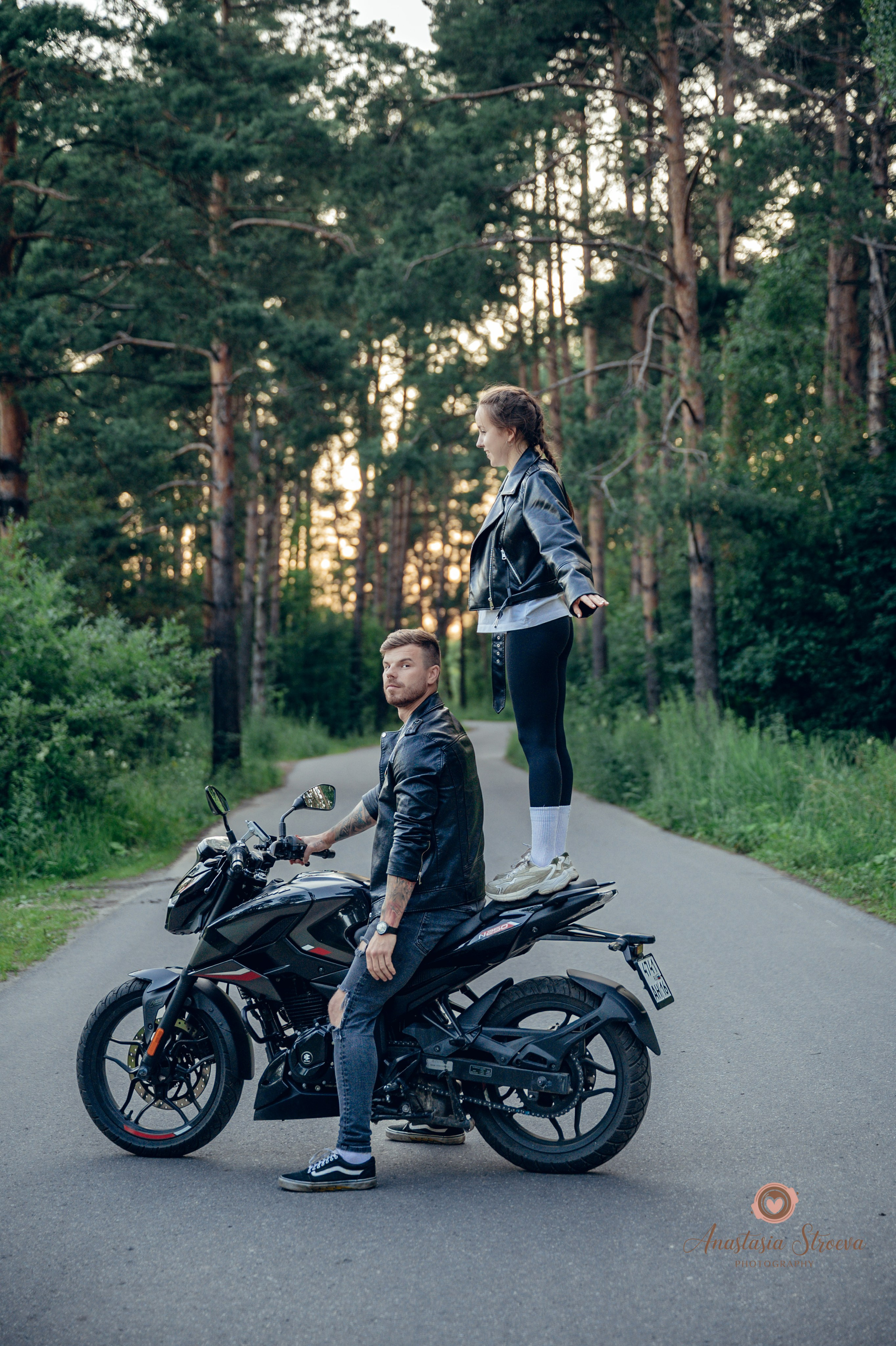 Мотоциклы Любовь и краски Холли. Семейный и детский фотограф в Королеве, Москве и Московской области Строева Анастасия