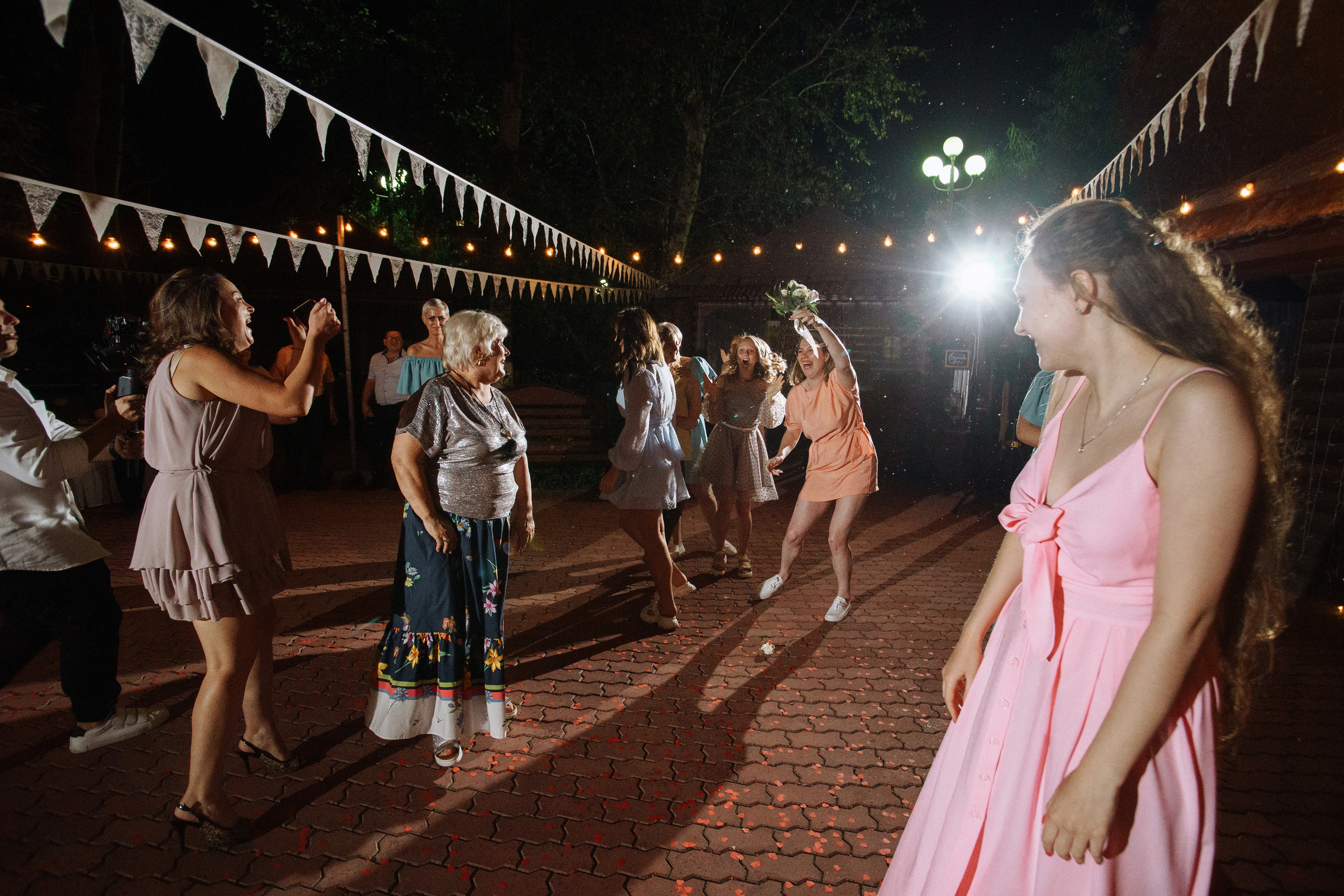 Anya & Lesha — Wedding. Wedding & portrait photographer Sergey Lazarenko