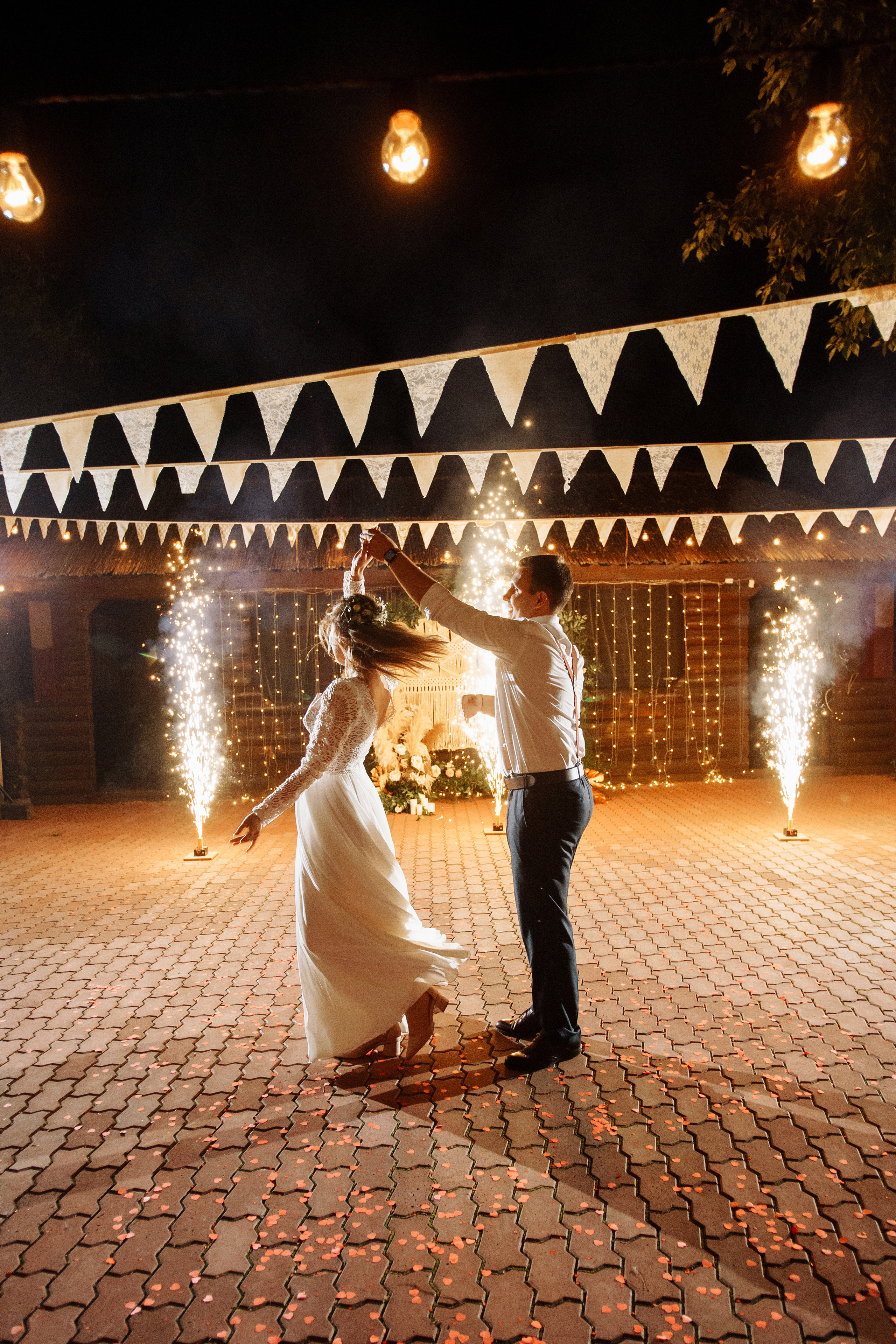 Anya & Lesha — Wedding. Wedding & portrait photographer Sergey Lazarenko