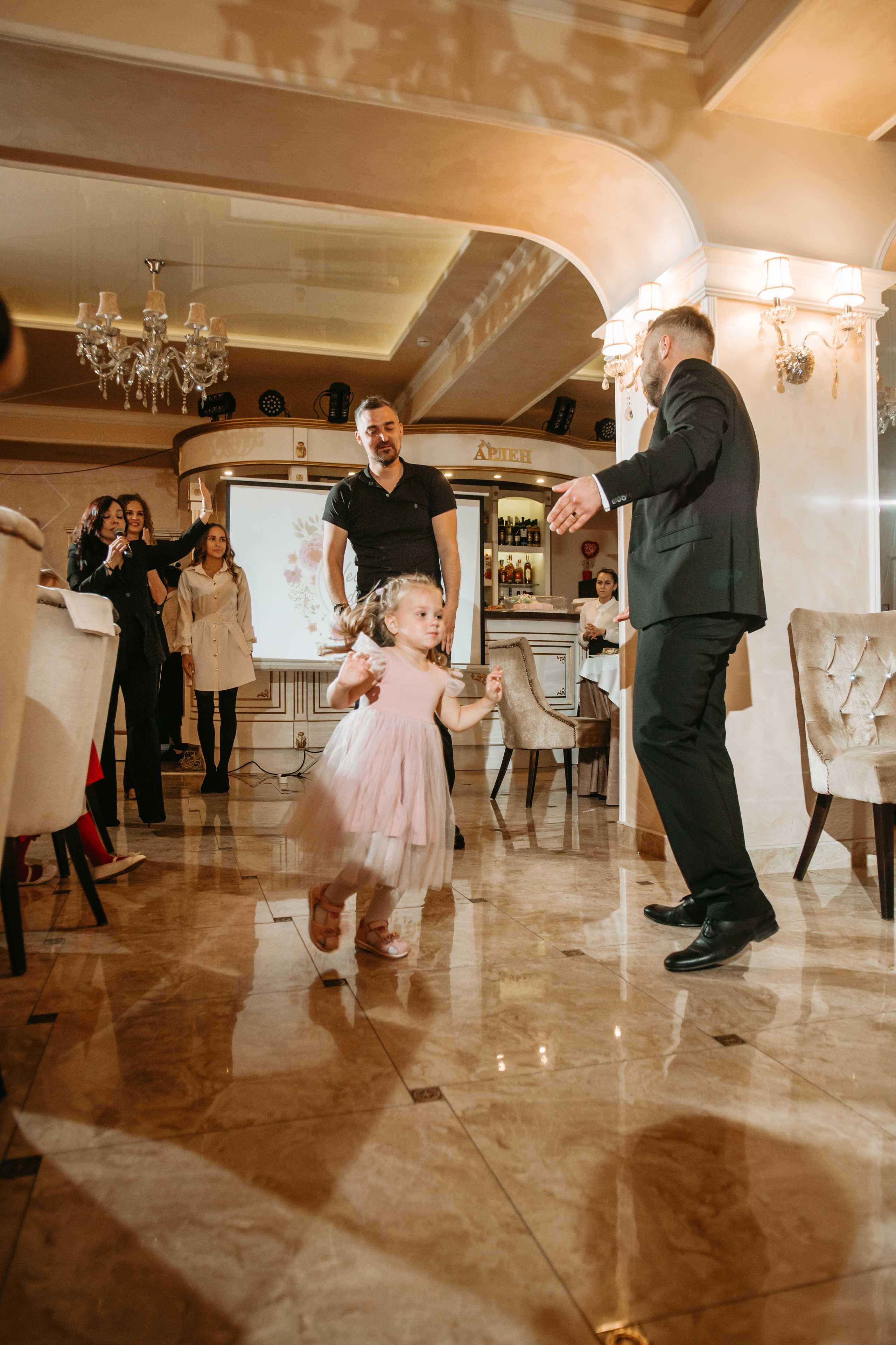 Arseniy & Larisa — Wedding. Wedding & portrait photographer Sergey Lazarenko