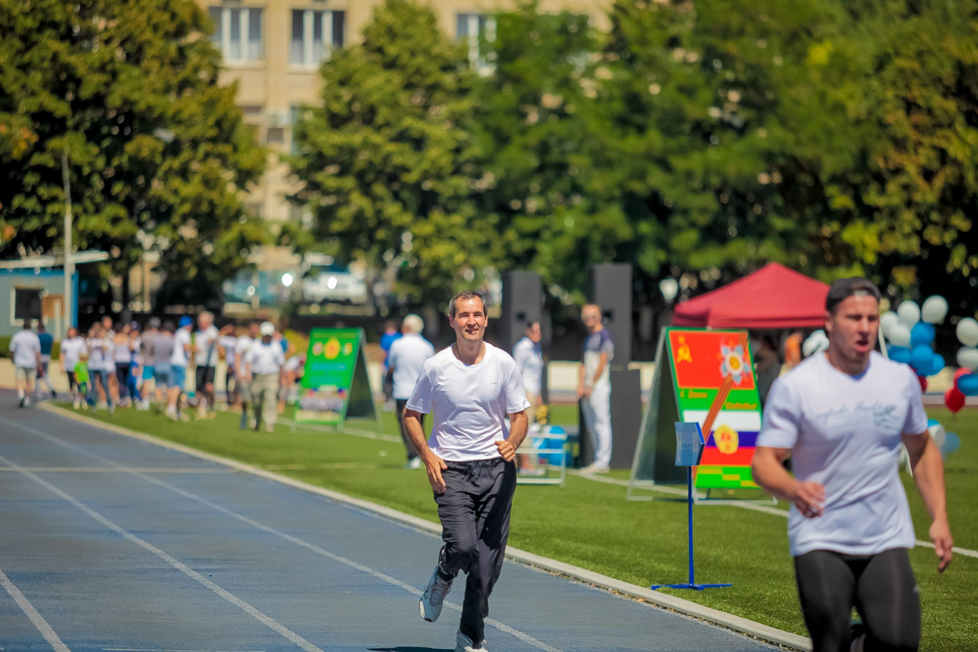 День Физкульт. Максим Матвийченко и Виктория Басова профессионалы своего дела
