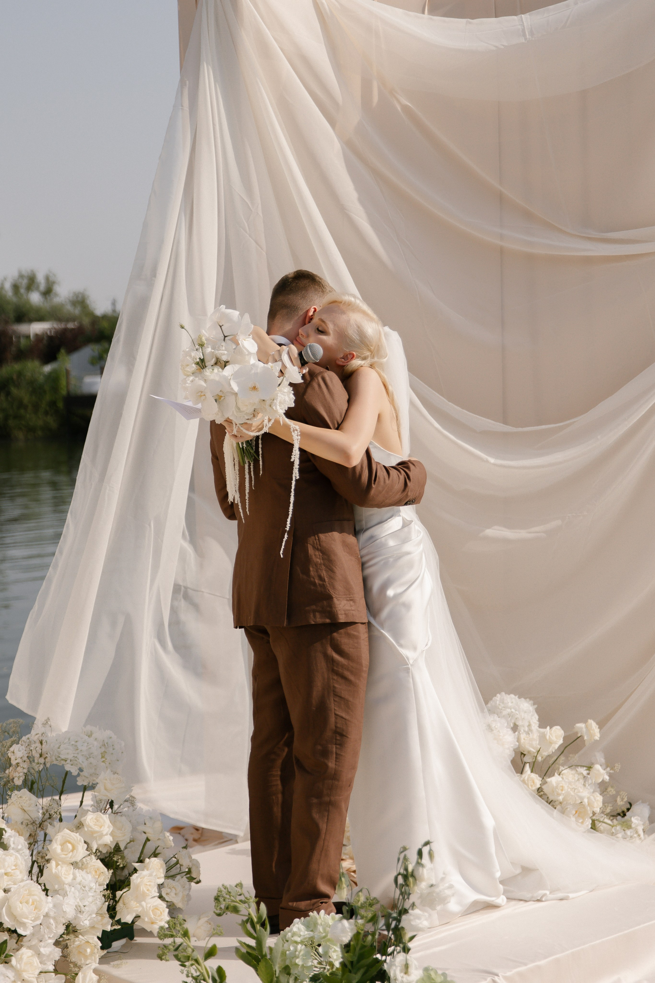 L U B O V. Свадебный фотограф Алина Хабарова