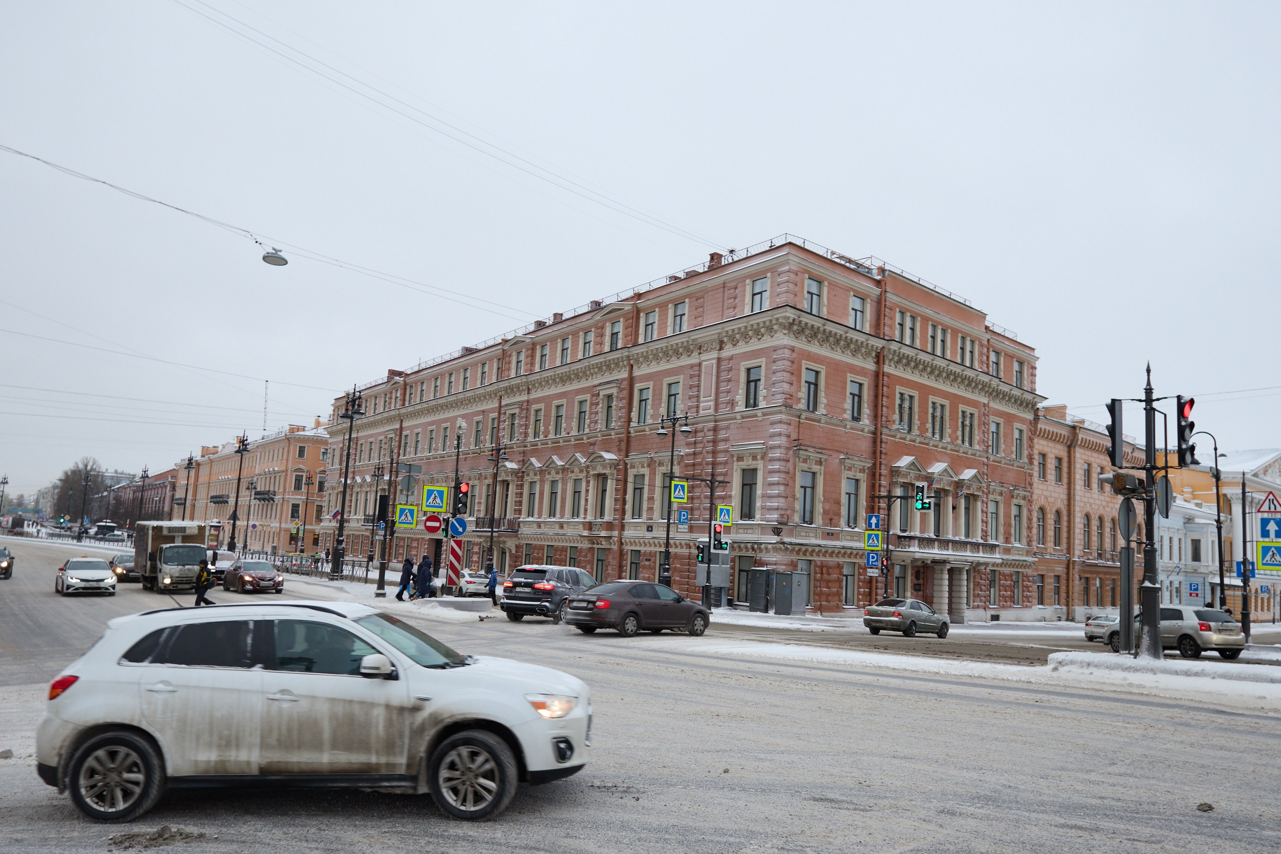 Рождество въ Санктъ-Петербургѣ. Фотографъ Сергѣевъ. Поймать мгновеніе