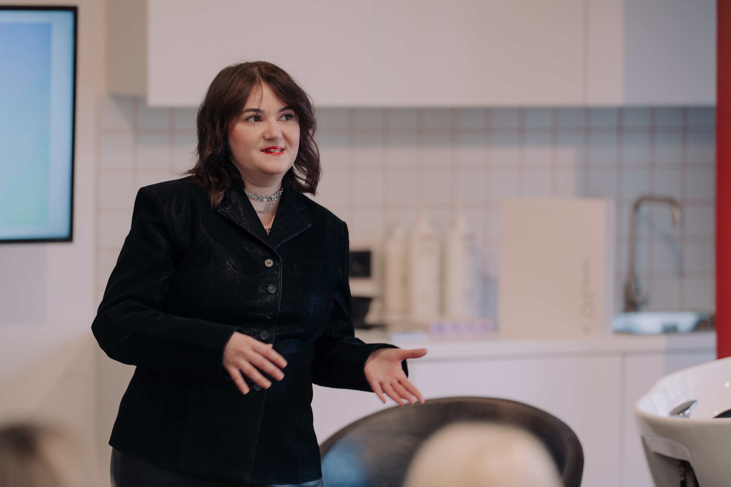 Мастер класс по стрижкам от Олега Курникова. Портретный и репортажный фотограф в Санкт-Петербурге Максим Пашков