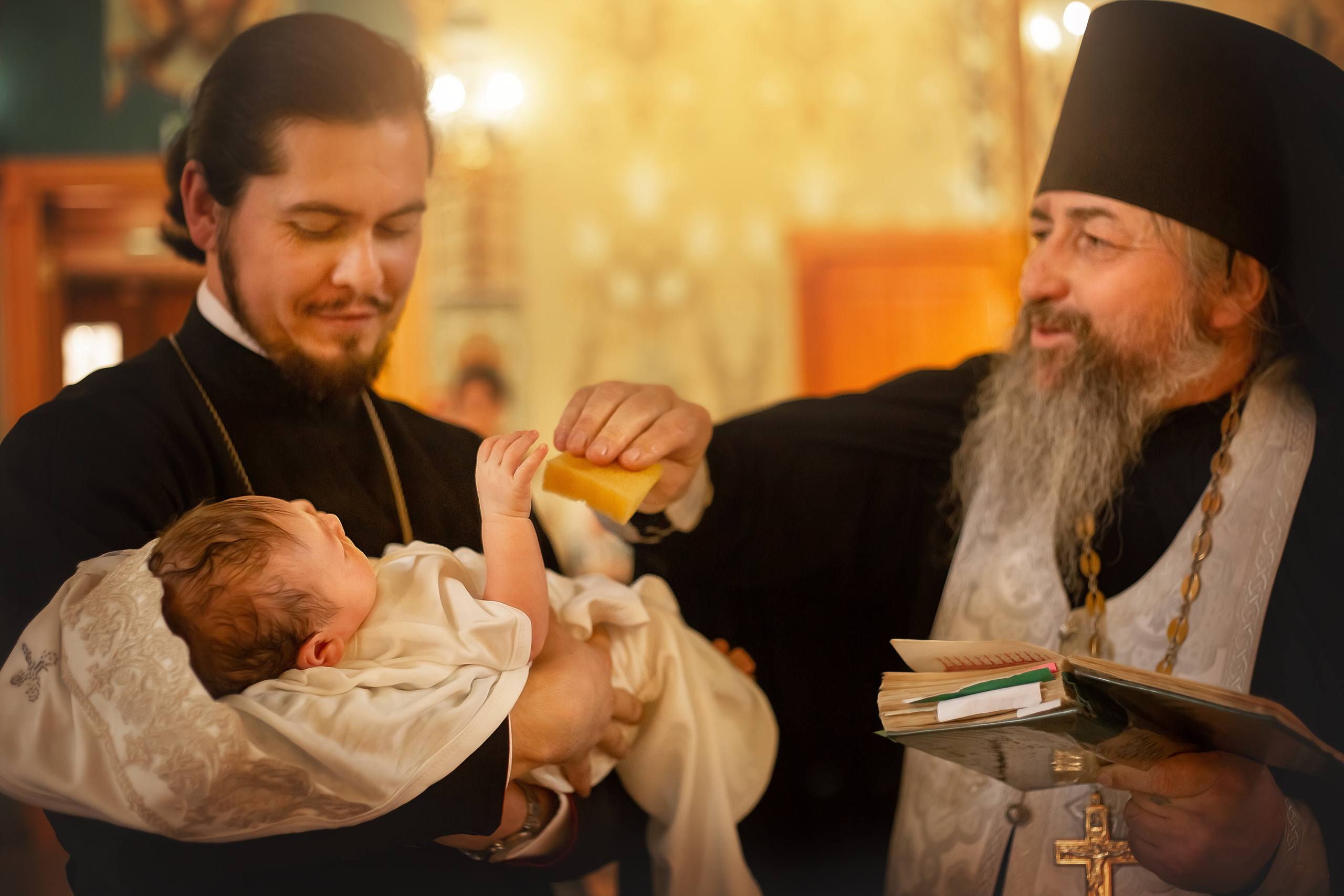 КРЕЩЕНИЕ. Фотограф Юлия Бусыгина