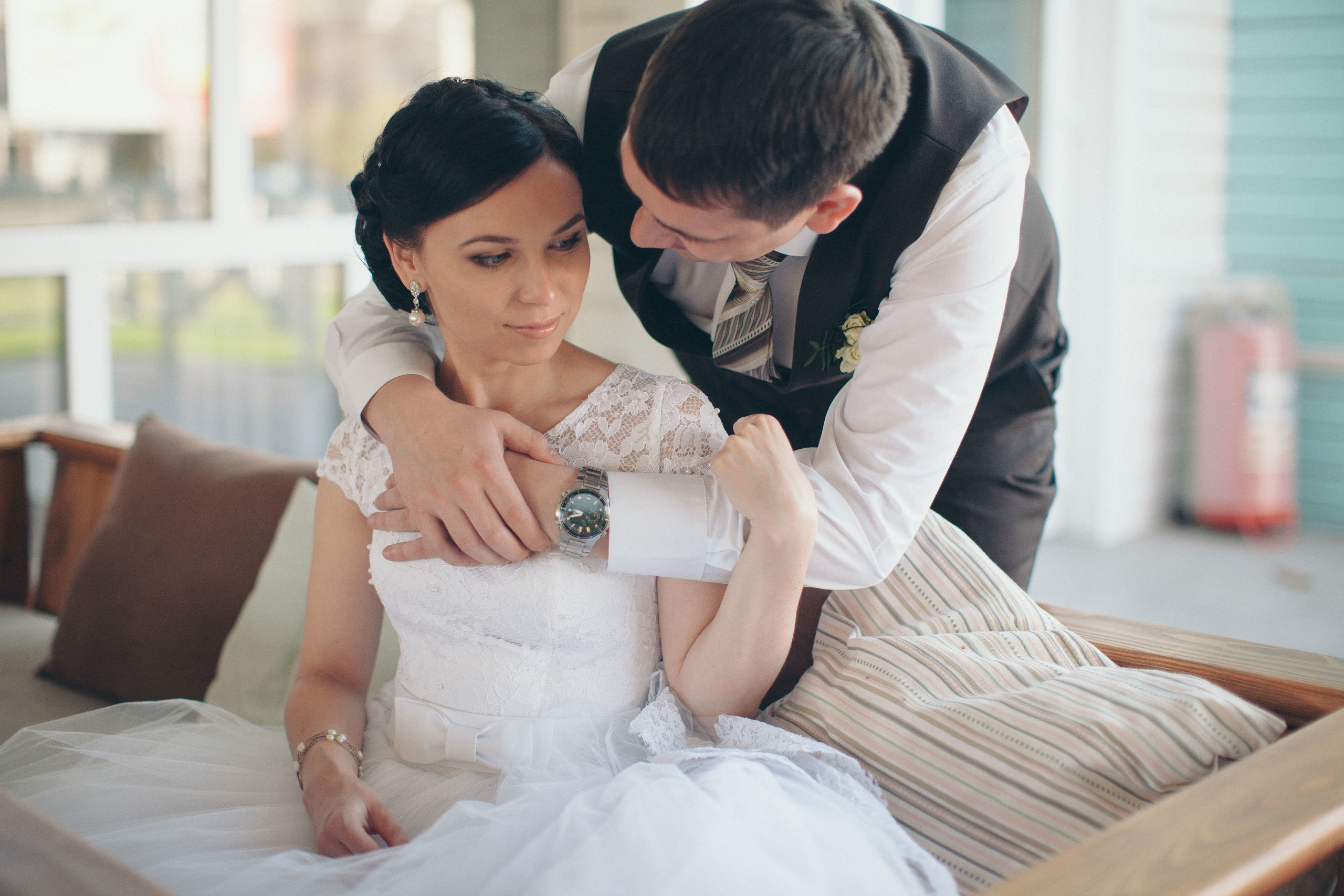 Фотографии невеста и жених получили в осенних тонах. Олег Сверчков | Свадебный фотограф Вологда