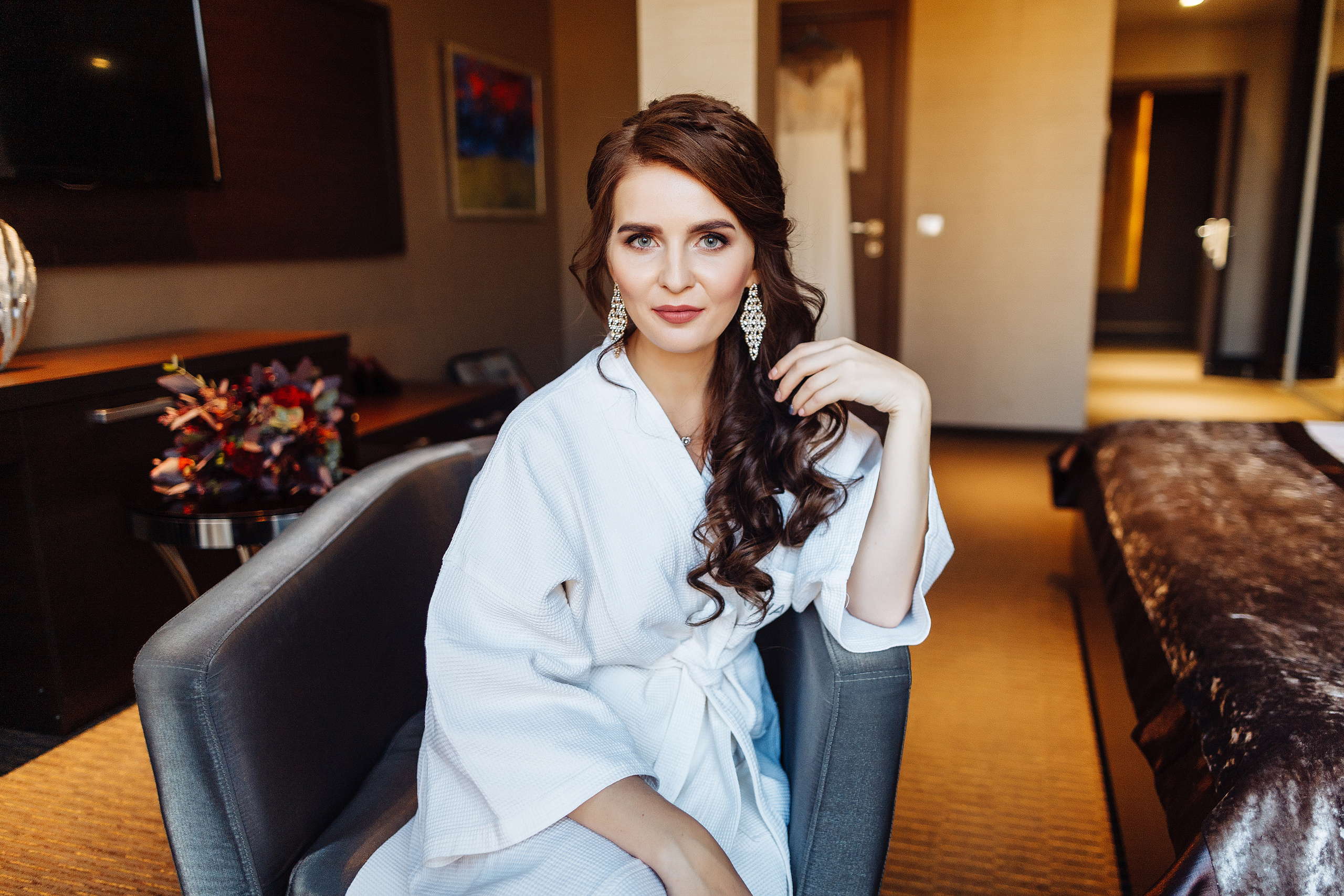 Свадьба в сентябре в модном гостиничном комплексе Ария. Олег Сверчков | Свадебный фотограф Вологда