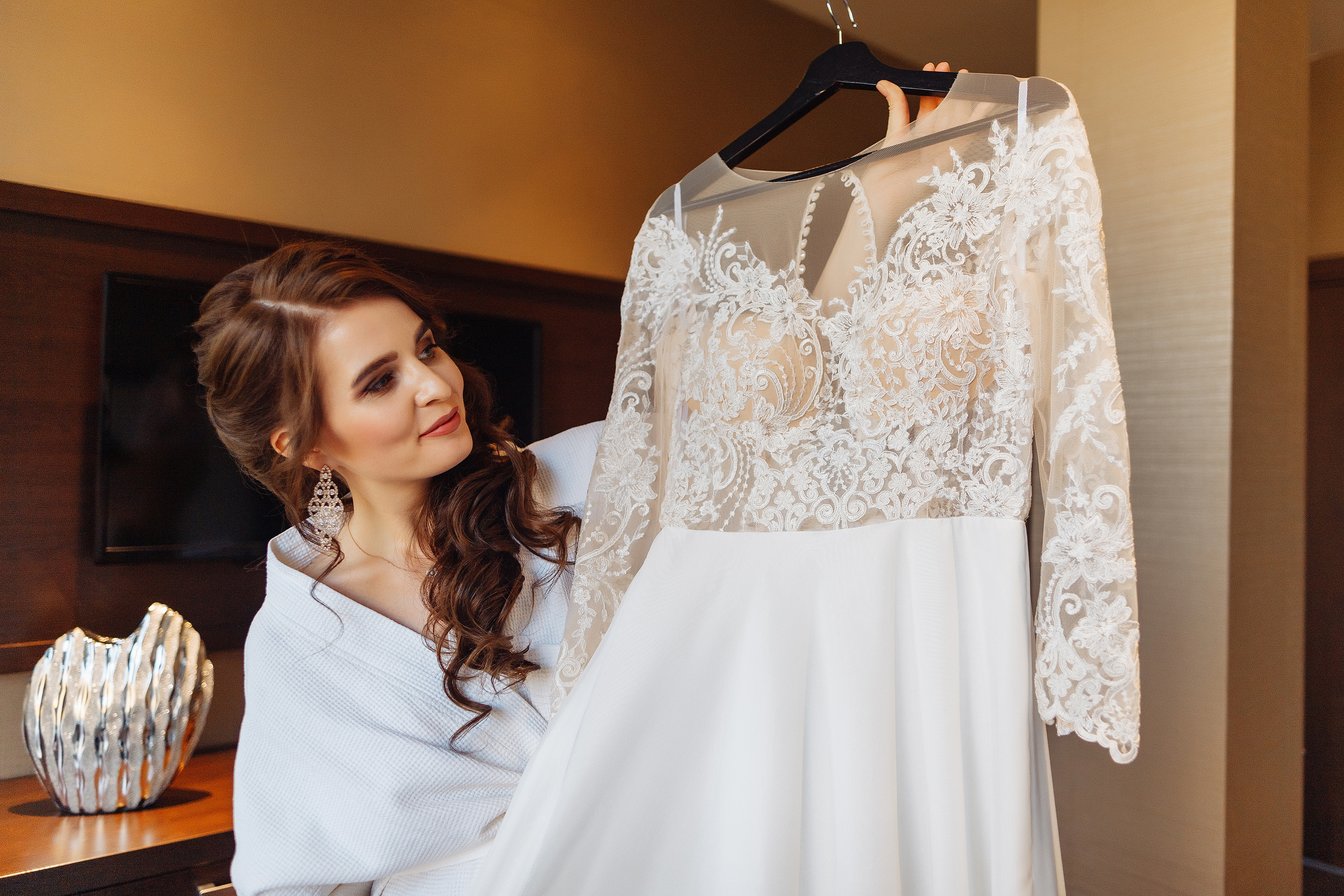 Свадьба в сентябре в модном гостиничном комплексе Ария. Олег Сверчков | Свадебный фотограф Вологда