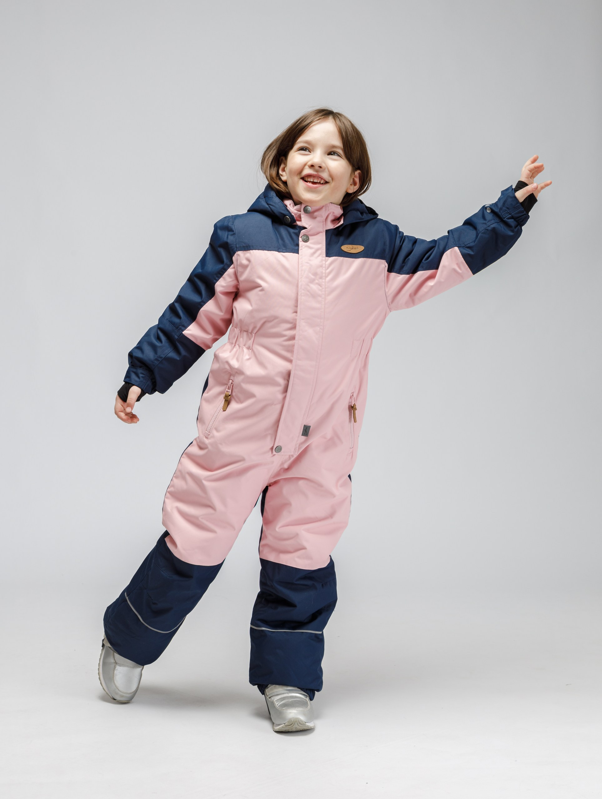 Съёмка зимней и школьной одежды фирмы Индиго джинс для WB. Студия коммерческой съемки ХВОЯ