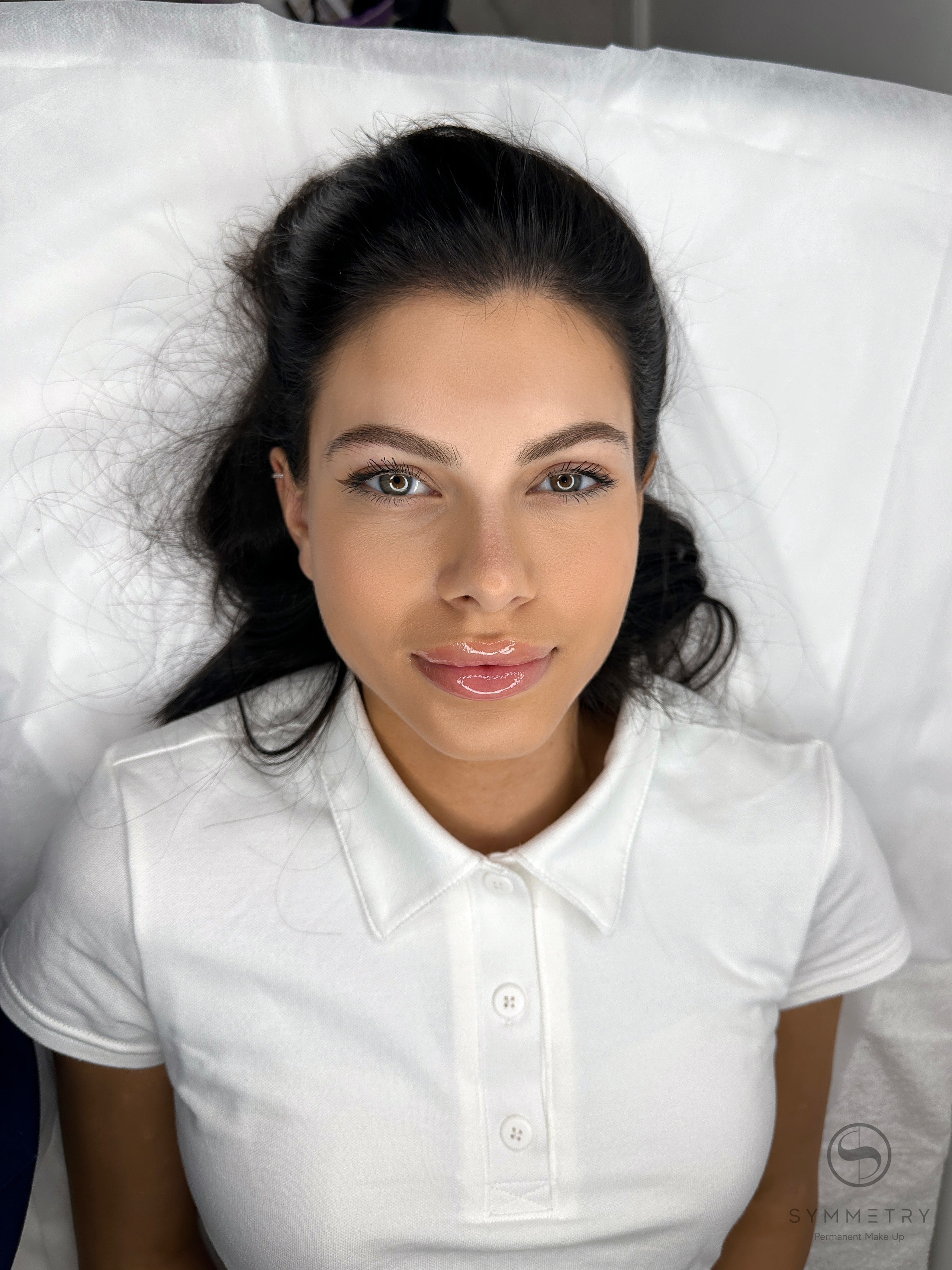 Элла. Студия перманентного макияжа, косметологии и массажа SYMMETRY в Москве, м. Киевская