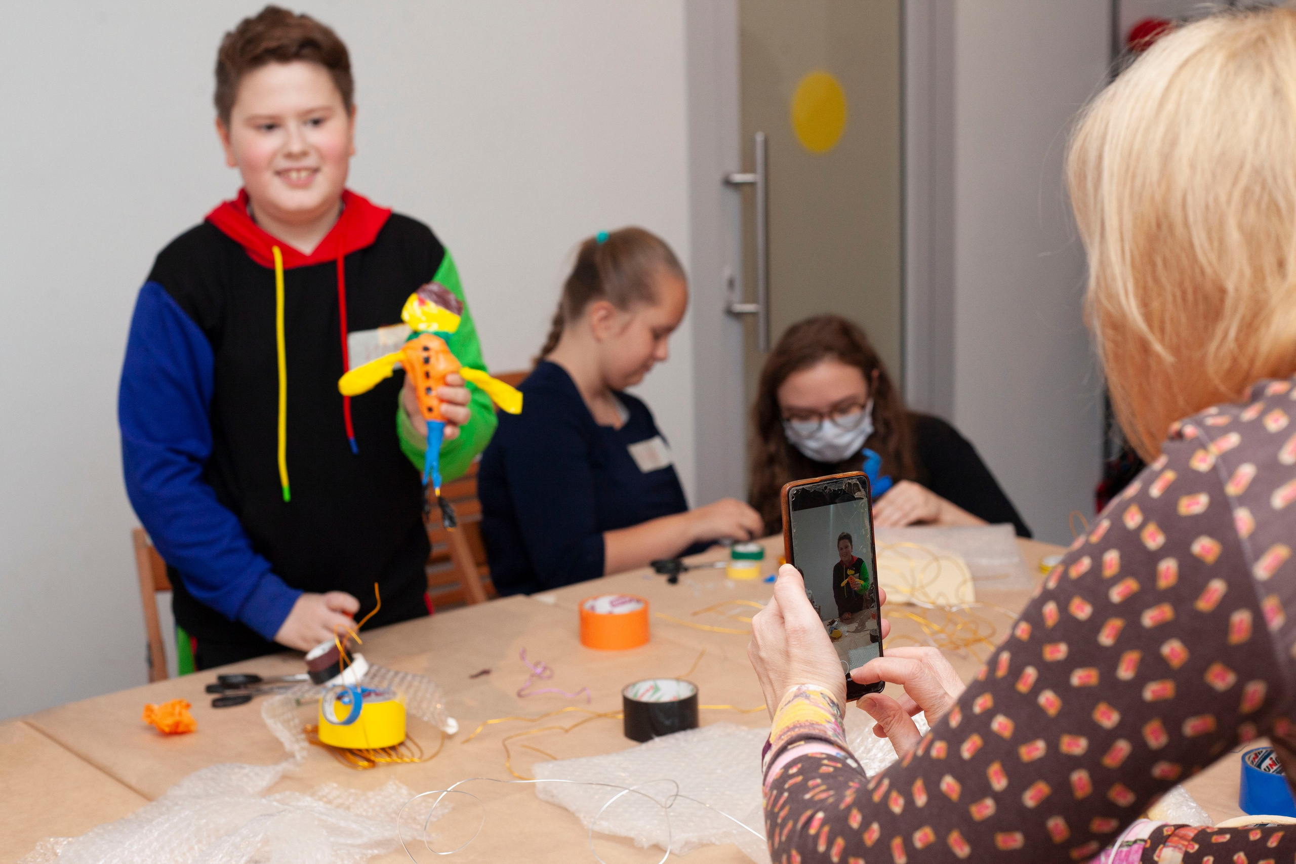 Детский мастер-класс в ММОМА. Stanislav Baryshev — People. Emotions. Atmosphere