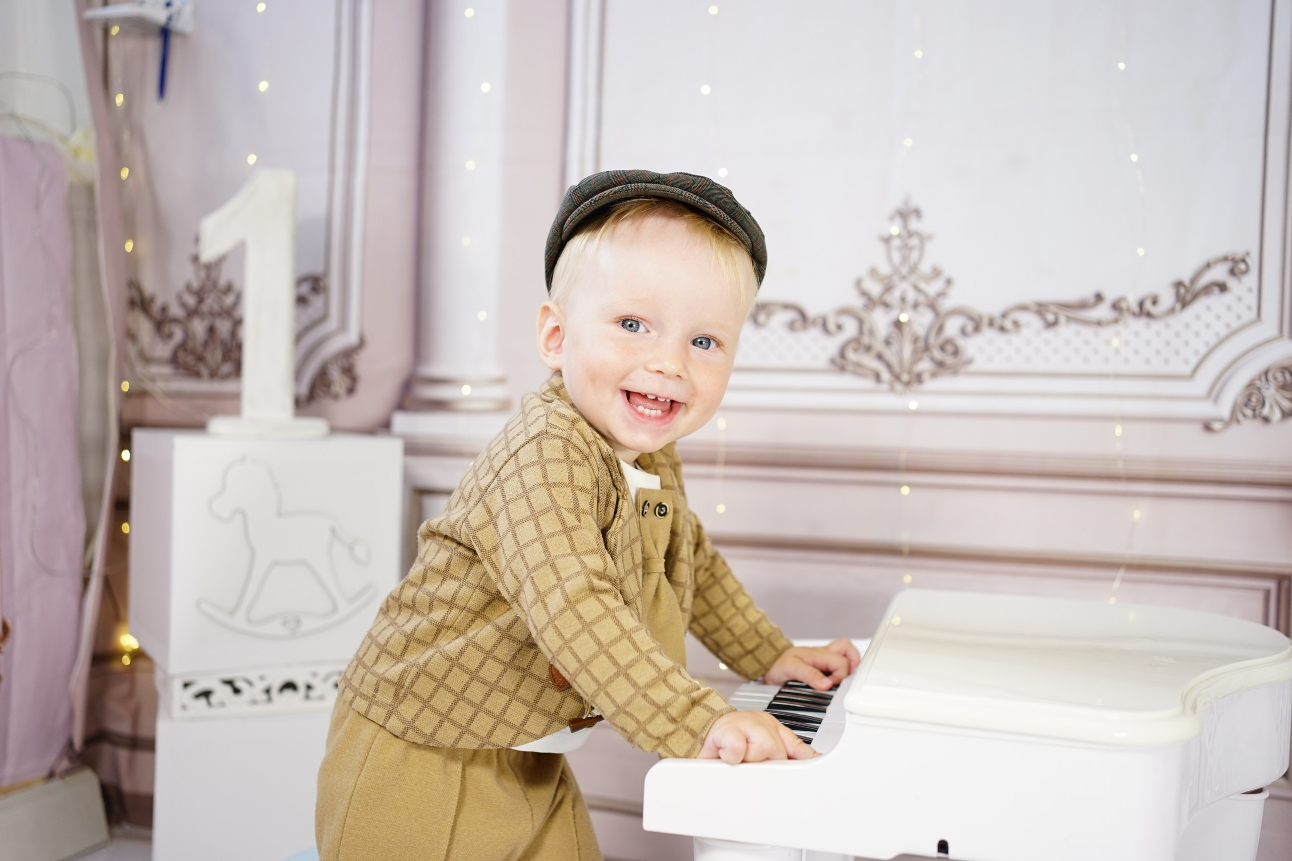 Фотосессия на Годик для Мальчиков. Детская Фотостудия ГОДОВАСИКИ в Санкт-Петербурге фотосесия на годик