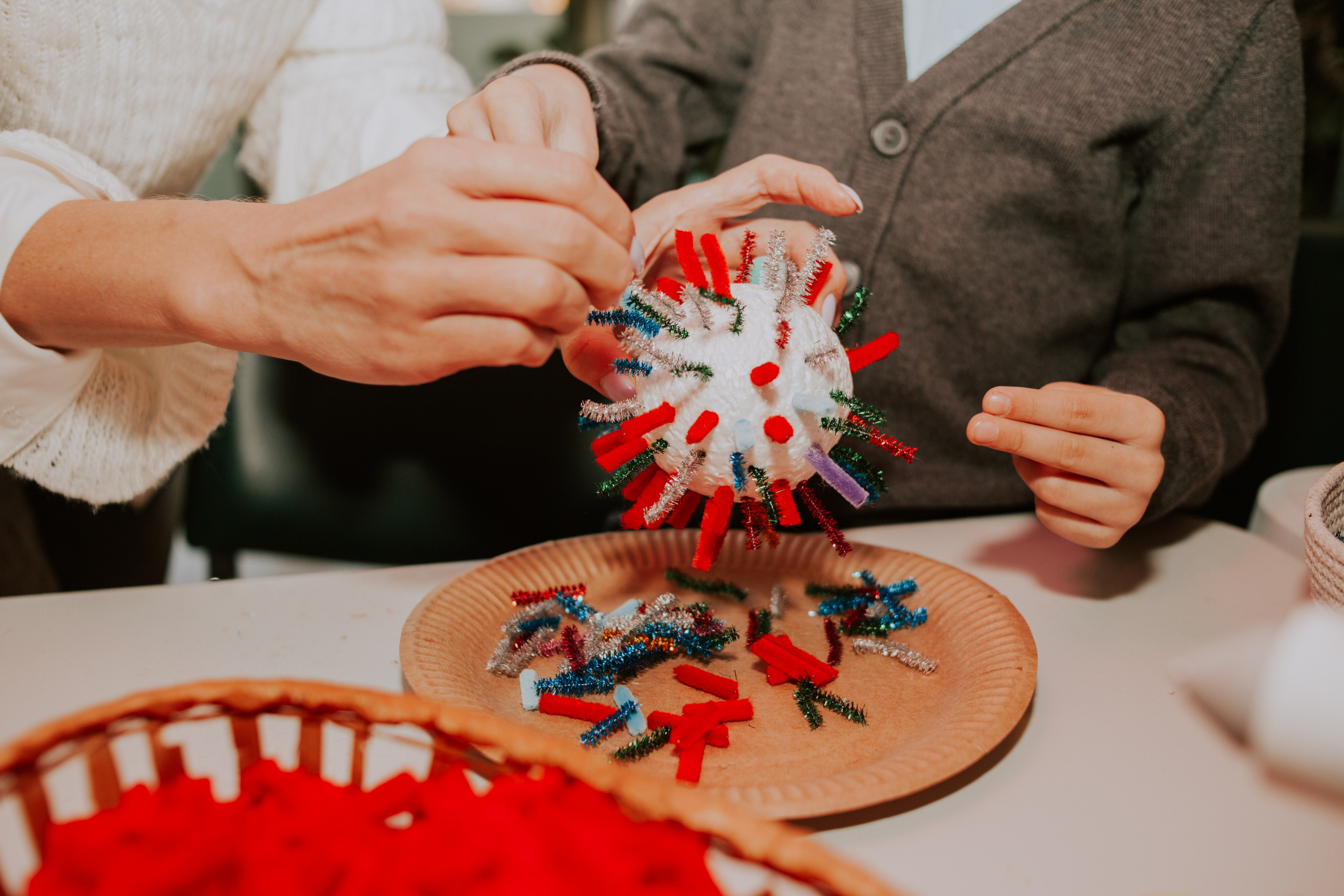 Мастер-класс от Мастерской Наташи Ой на фестивале для детей с ОВЗ «Шире круг». Семейный фотограф во Всеволожске и Санкт-Петербурге Юлия Капустина