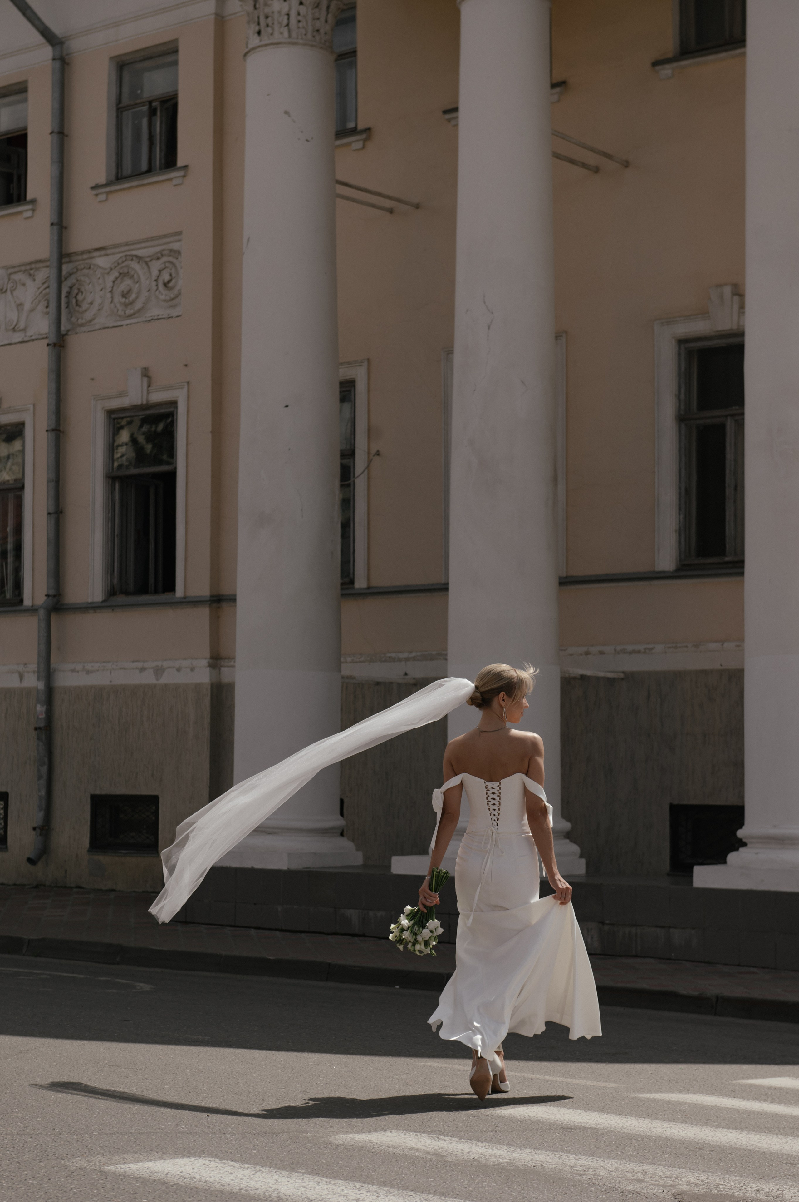 VS. Светлана Варфоломеева, женский и свадебный фотограф в Саратове
