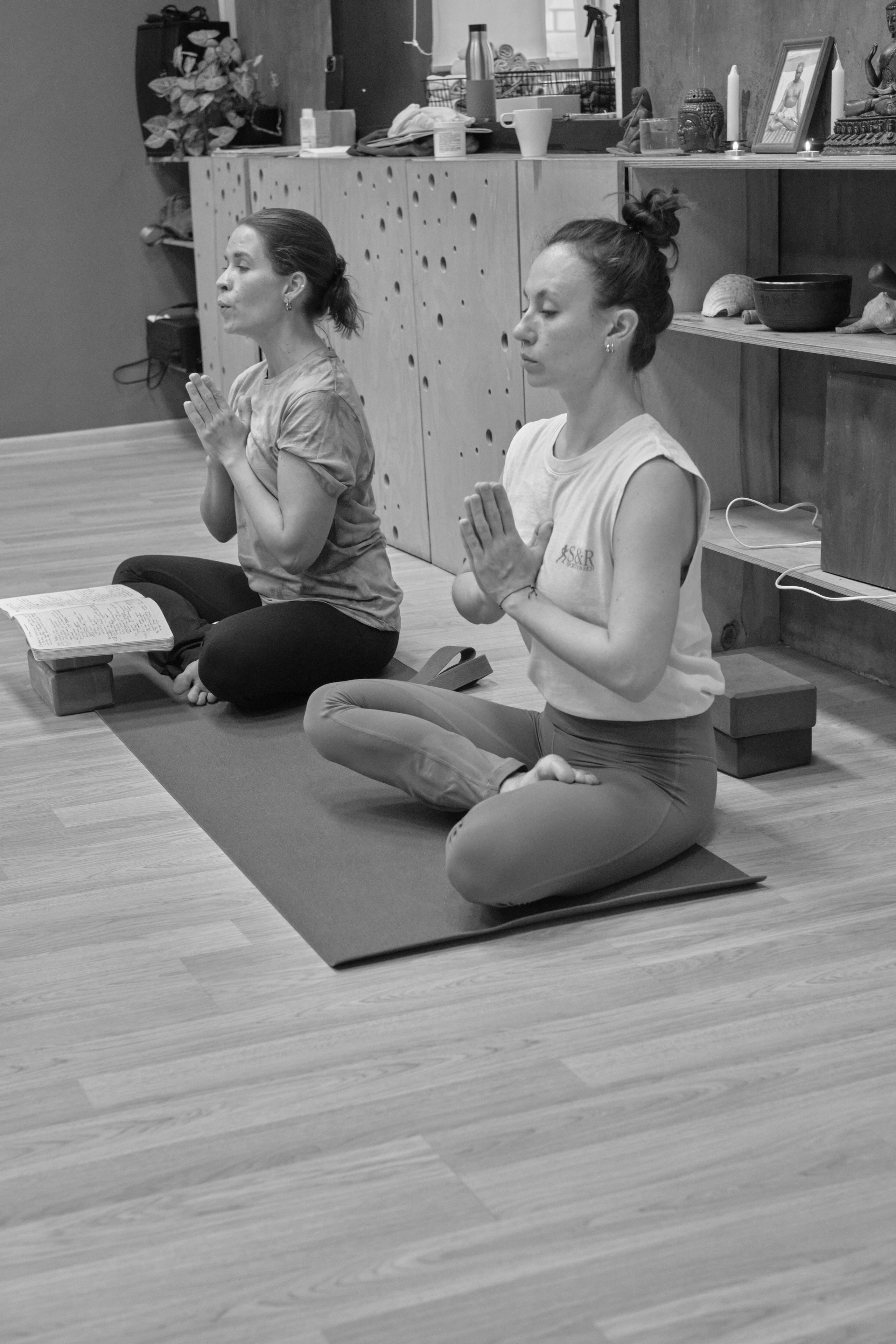 Jivamukti Yoga