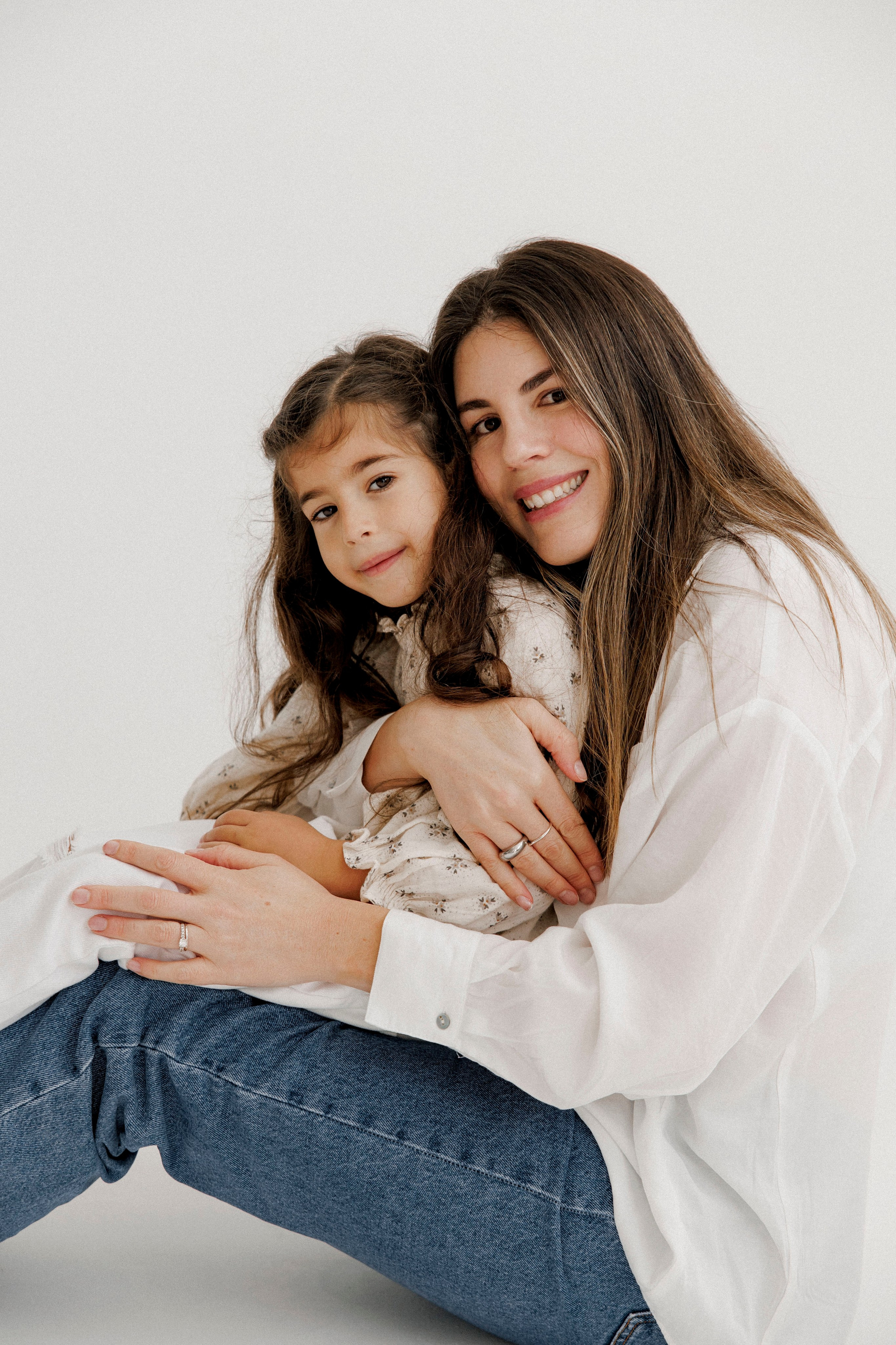 One year inside the White studio. Wedding and family photographer