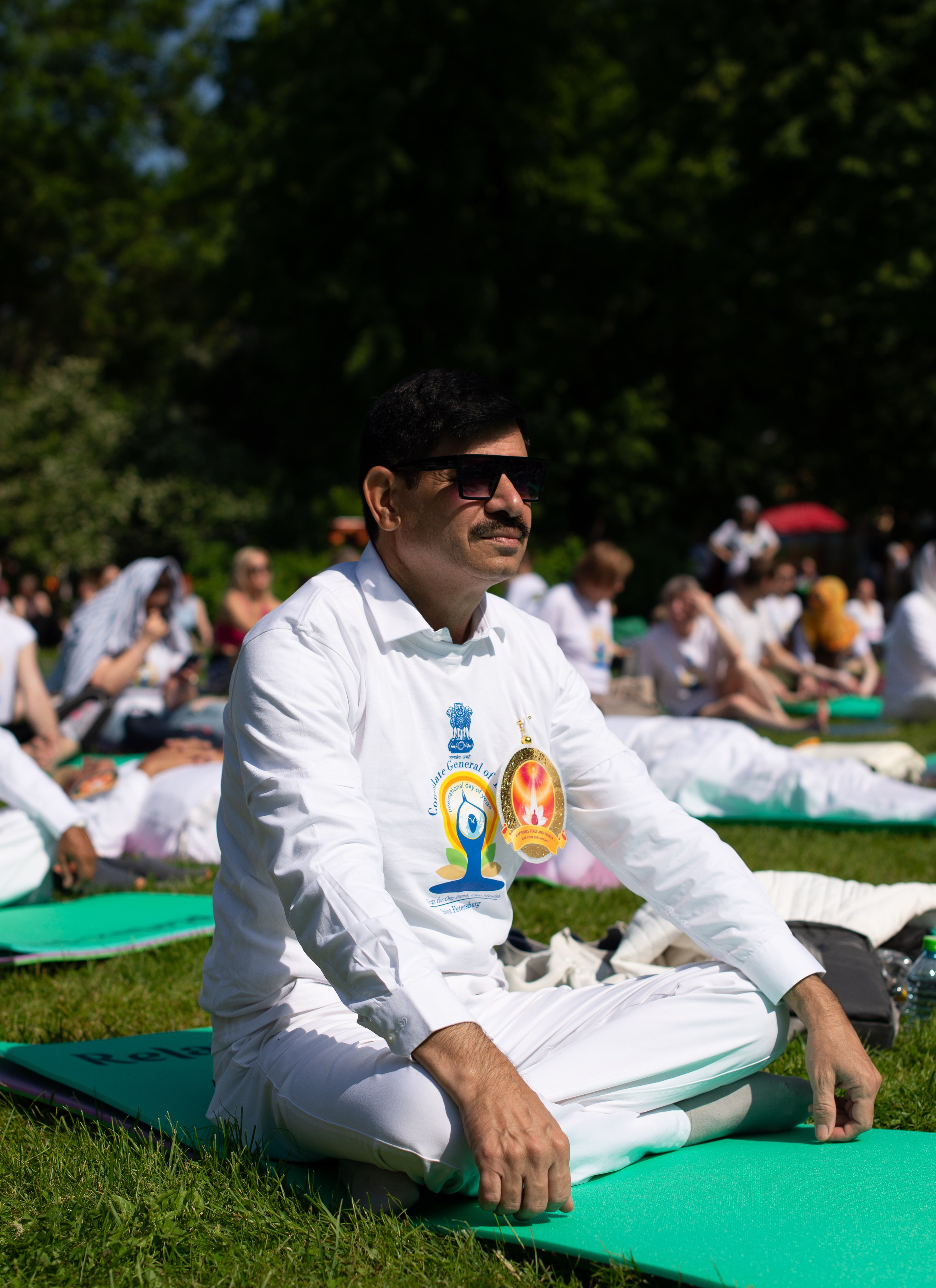 Посмотри День Йоги Санкт- Петербург 2025. Victoria Radjevna Репортажный Фотограф — Видеограф Москва • Санкт-Петербург